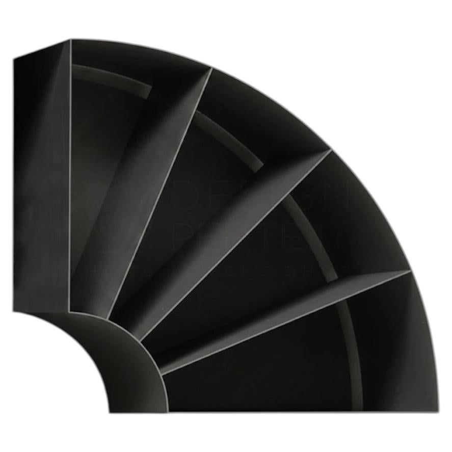 Mogg Binaria Wandregal mit geschwungenen Modulen – Eisenoptik – Design von DSIGNIO im Angebot
