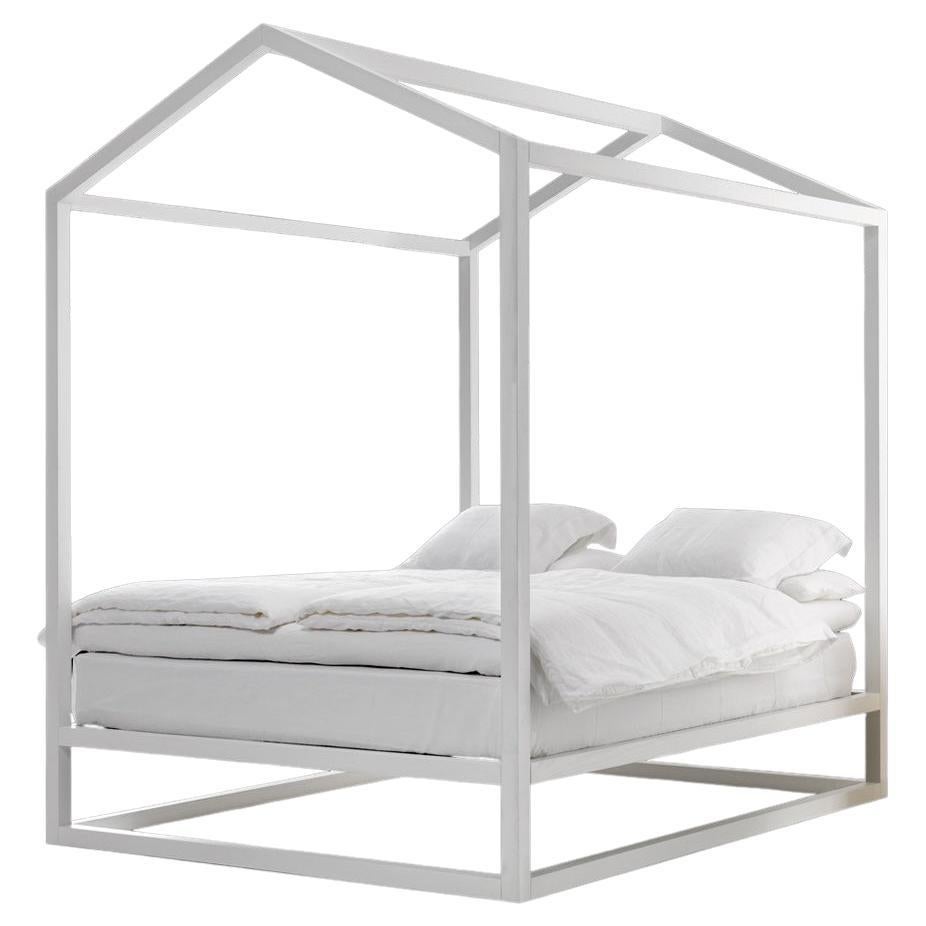 Mogg – CASETTA IN CANADÀ – Canopy Bed – White-Lacquered Ash Wood For Sale