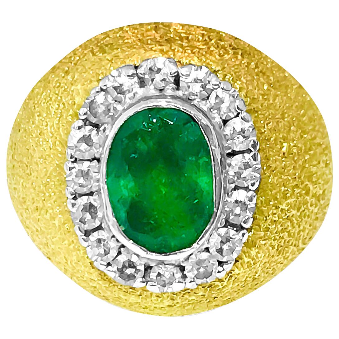 Mogul Style 2.50 Carat Emerald and Diamond Ring in Yellow Gold For Sale