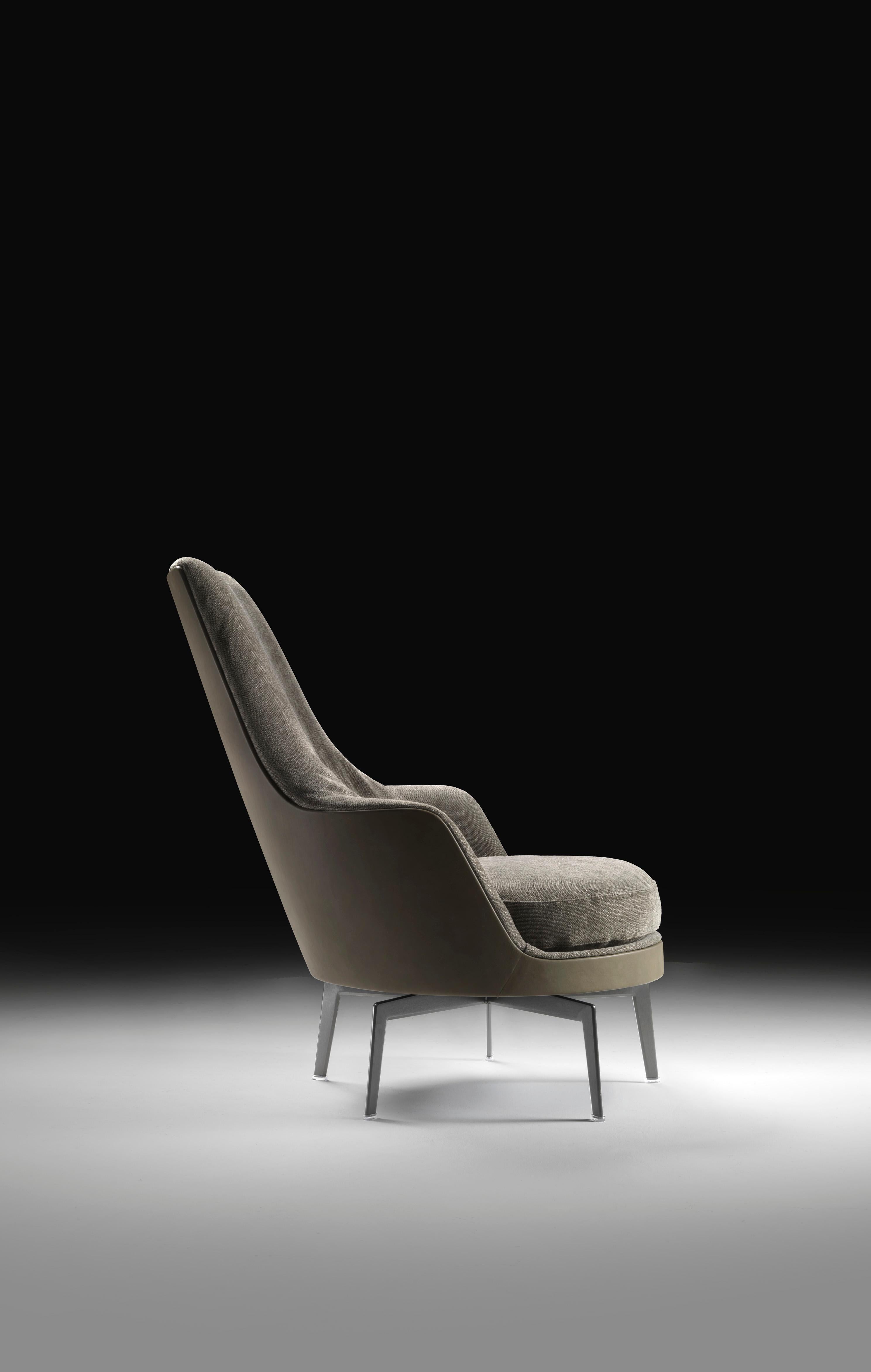 Mohair and Leather with Bronzed Base Guscioalto Soft Armchair by Flexform In Excellent Condition For Sale In Toronto, Ontario