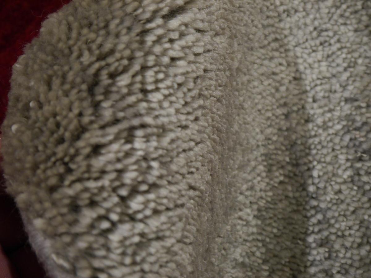 Mohair Luxury Rug Hand Knotted in Silver Gray by Djoharian Collection In New Condition For Sale In Lohr, Bavaria, DE