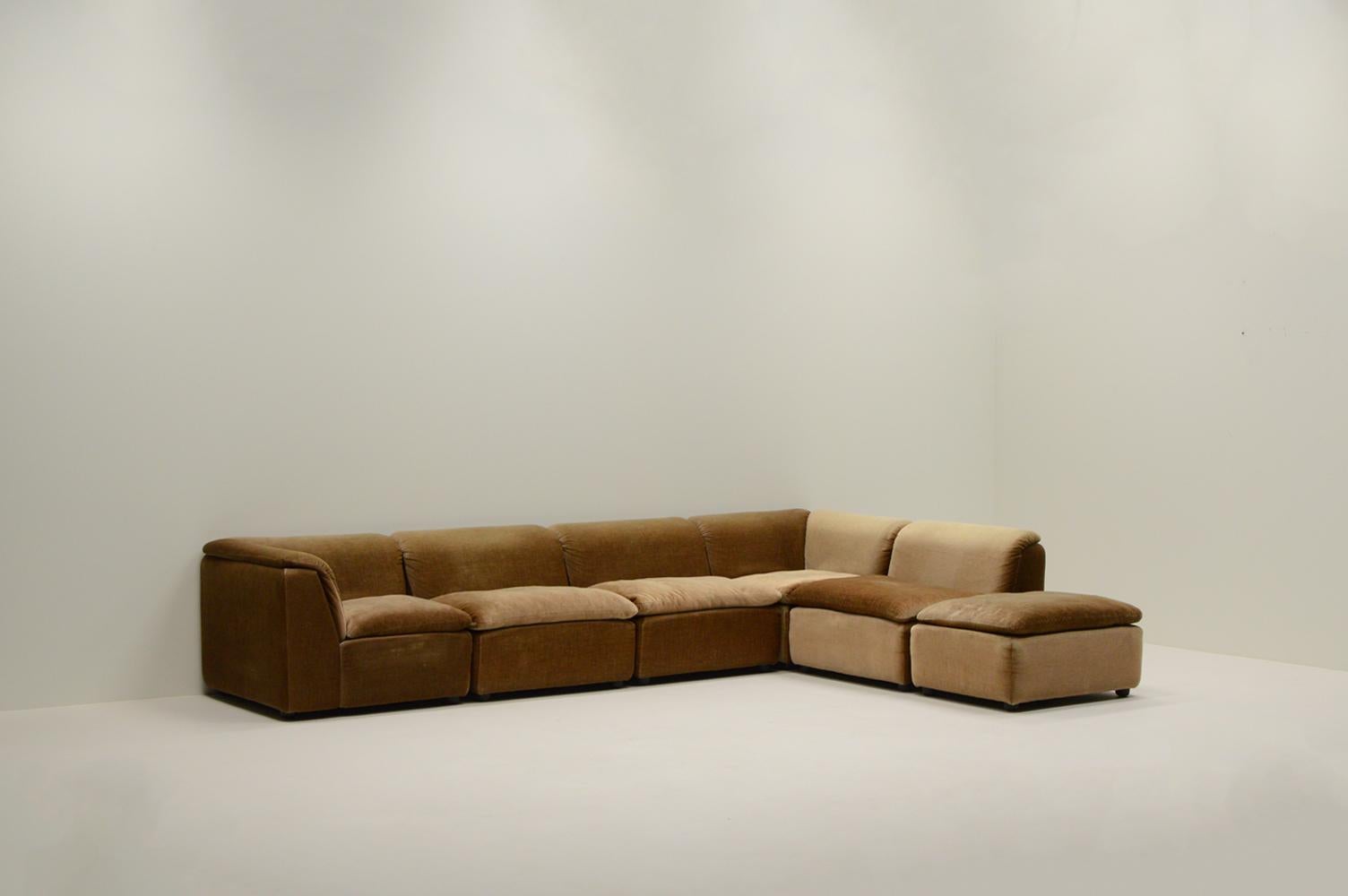 Mohair modular sofa, 1970s Germany.  In Good Condition In Landgraaf, NL