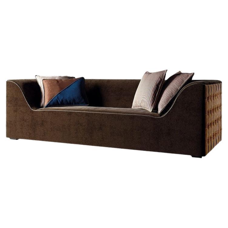 Capitonn Sofa aus Mohair-Samt und Wildleder im Angebot