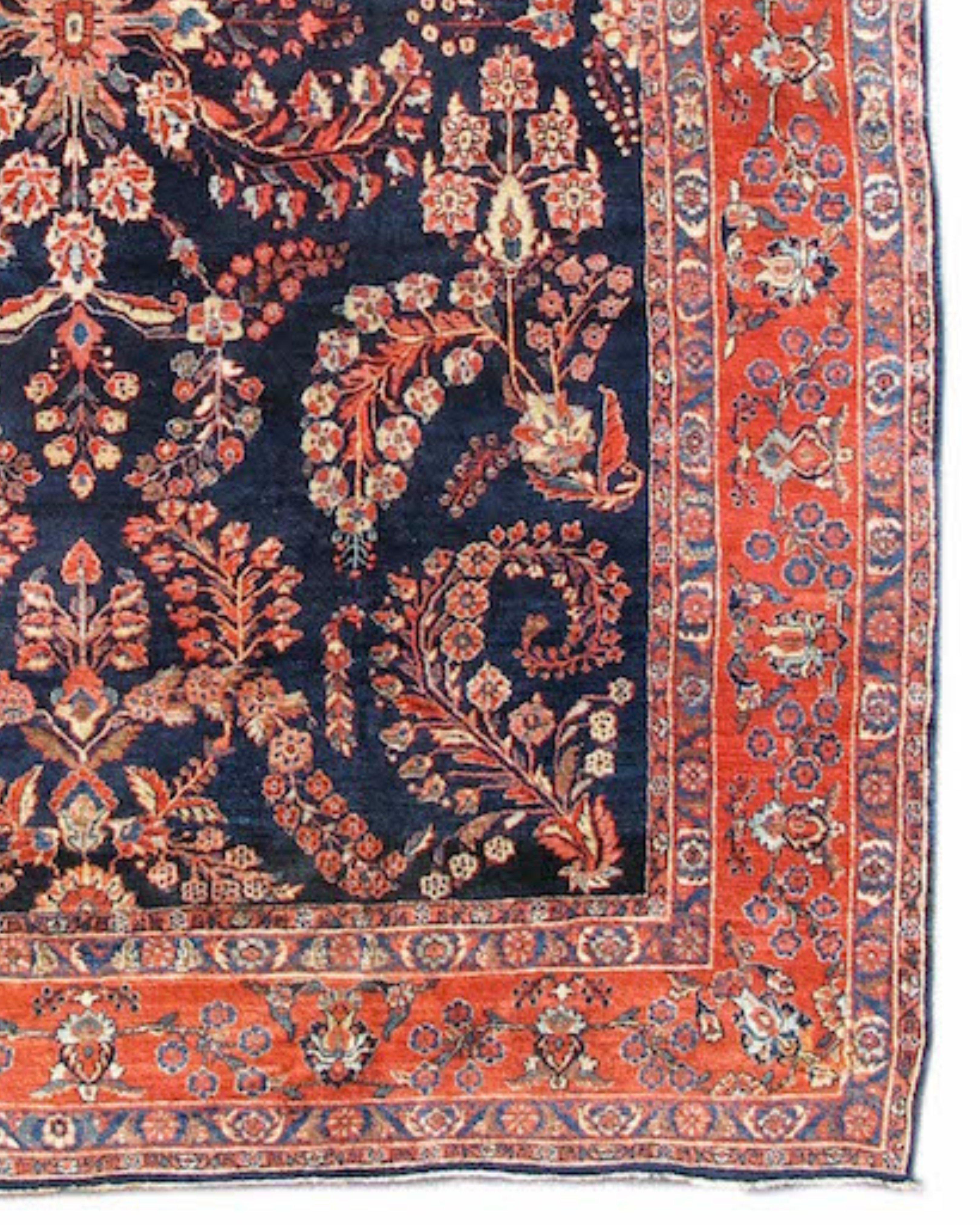 Mohajeran Sarouk Rug, Early 20th Century In Excellent Condition For Sale In San Francisco, CA