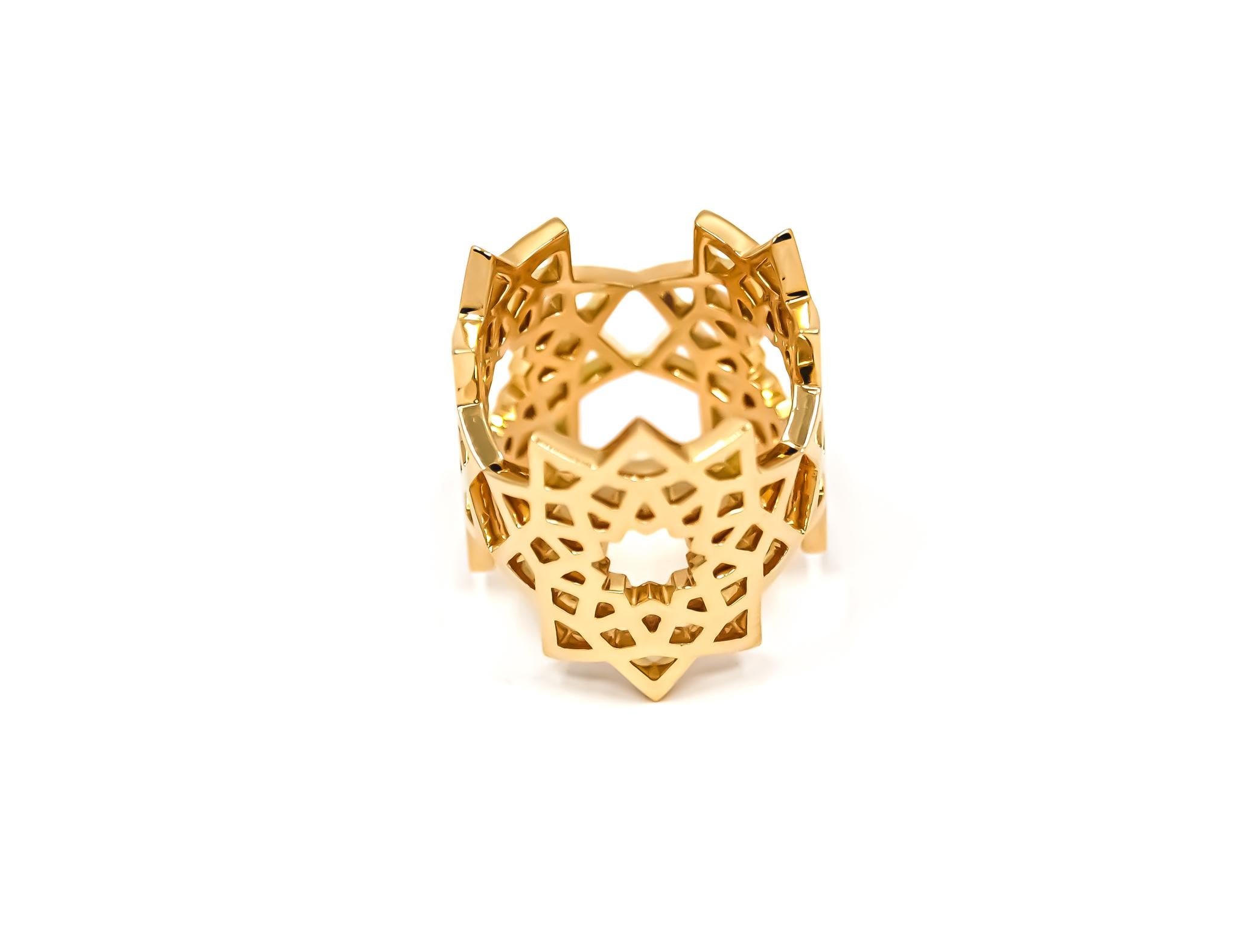For Sale:  Arabesque Deco Andalusian Style Ring in 18kt Gold  3