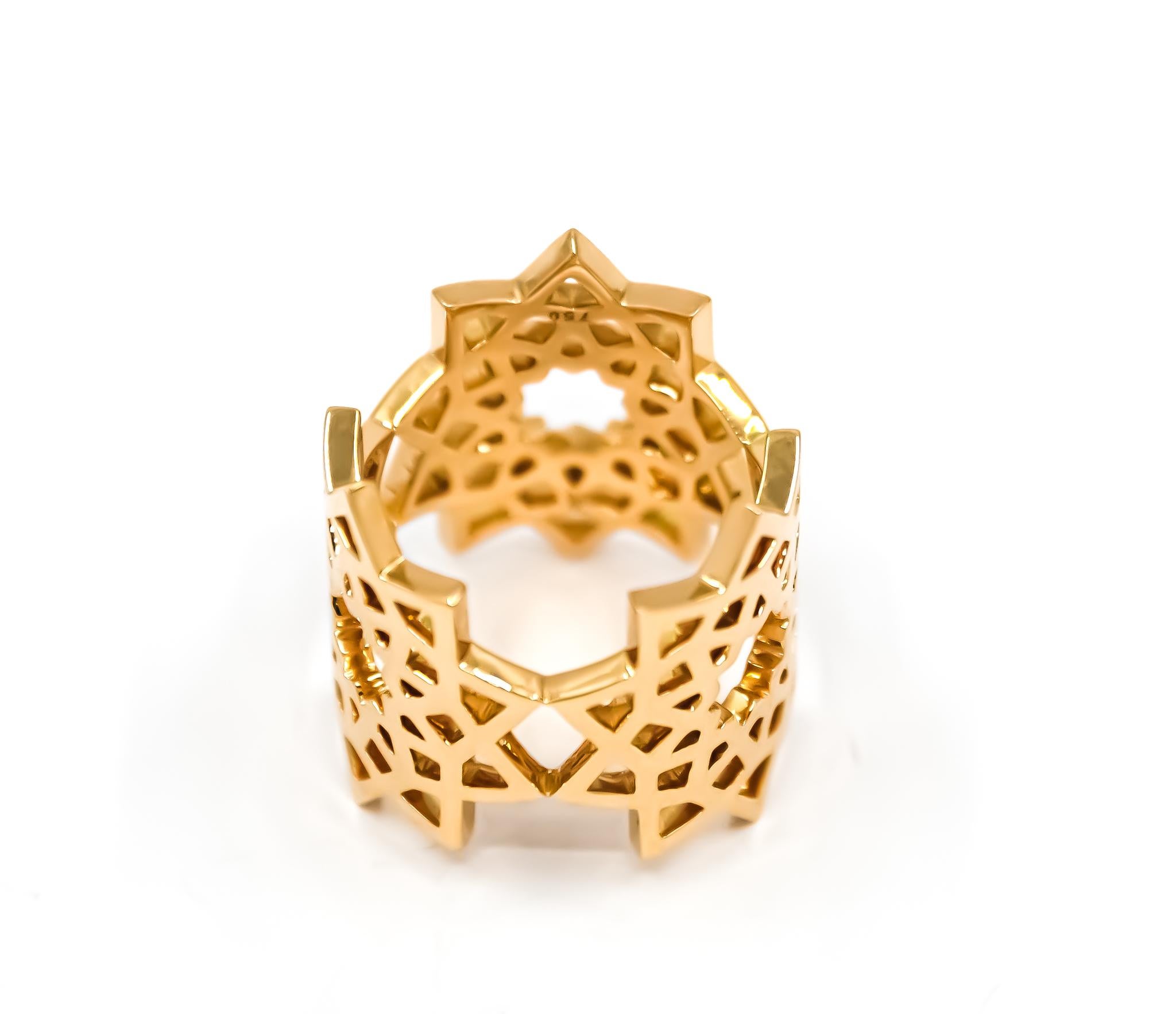 For Sale:  Arabesque Deco Andalusian Style Ring in 18kt Gold  4