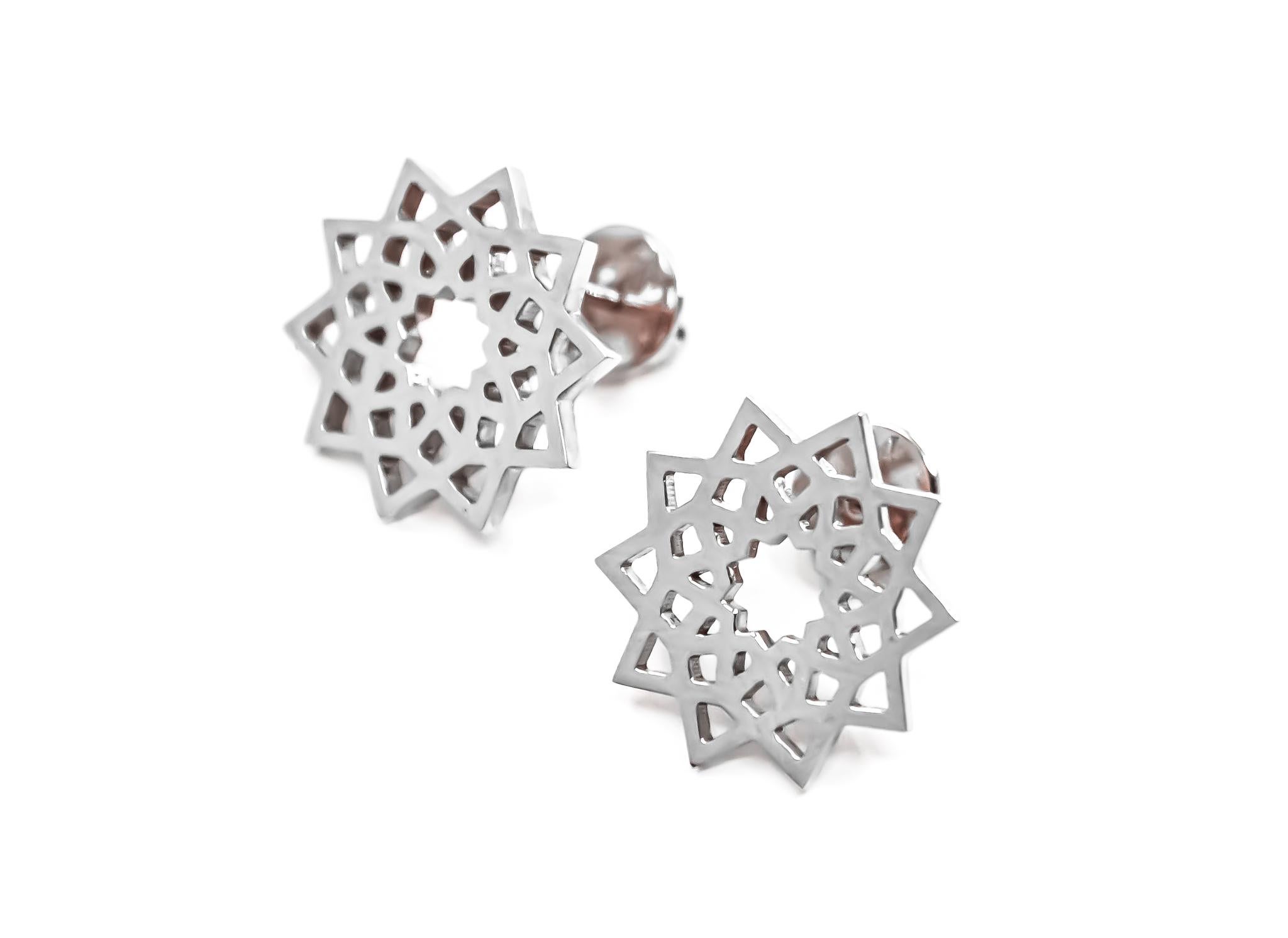 Arabesque Deco Andalusian Style Stud Earrings in 18kt White Gold

The design of the earrings is inspired by the Andalusian Style and Motifs found in Al Hambra Palace in Granada in Spain