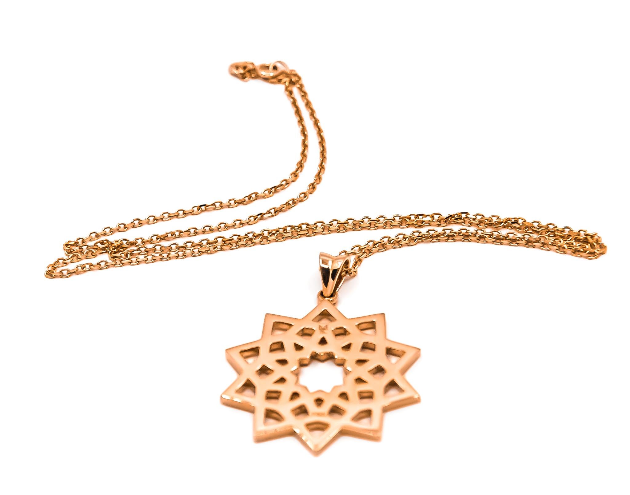 Arabesque Deco Andalusian Style Pendant Necklace in 18kt Rose Gold In New Condition For Sale In Dubai, AE