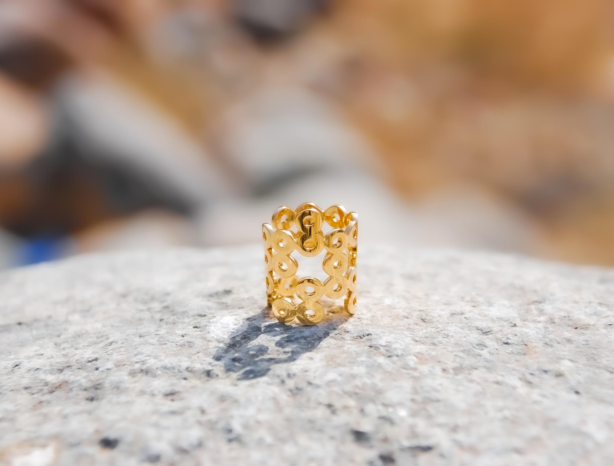 For Sale:  Geometric Bubbles Ring in 18kt Gold by Mohamad Kamra 3