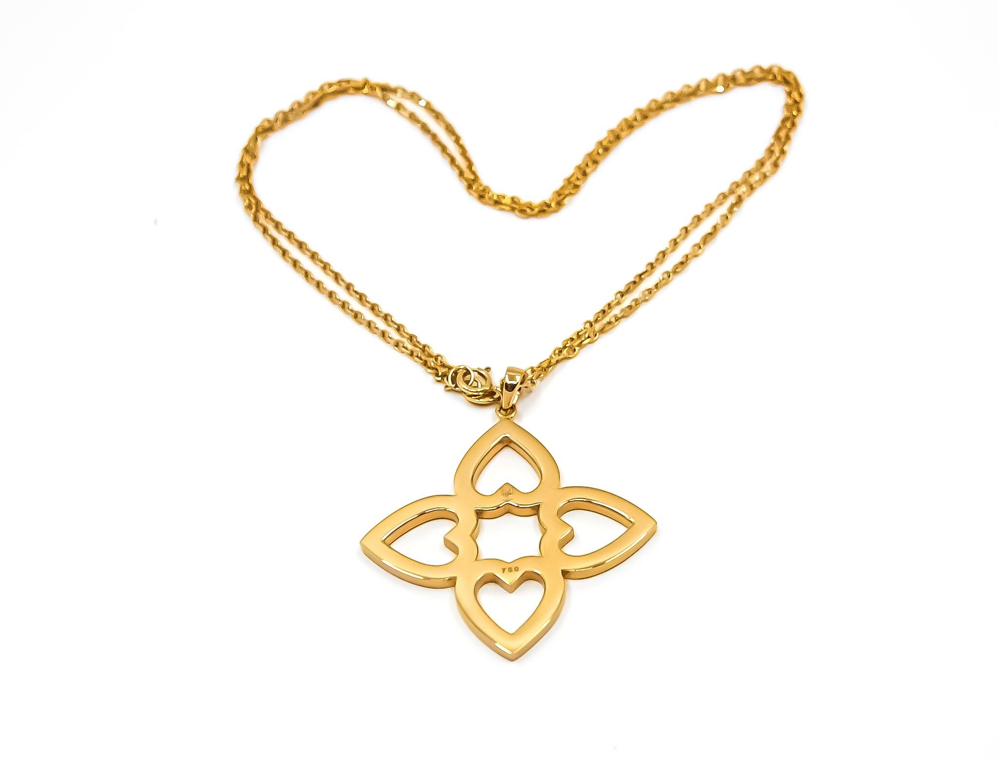 Connected Hearts Pendant Necklace in 18kt Gold

