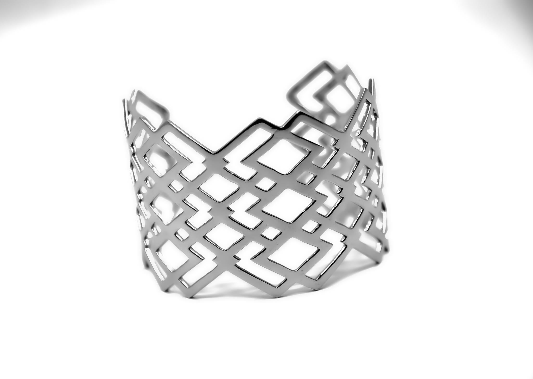 Geometric Cuff Bracelet in 18kt White Gold For Sale 1