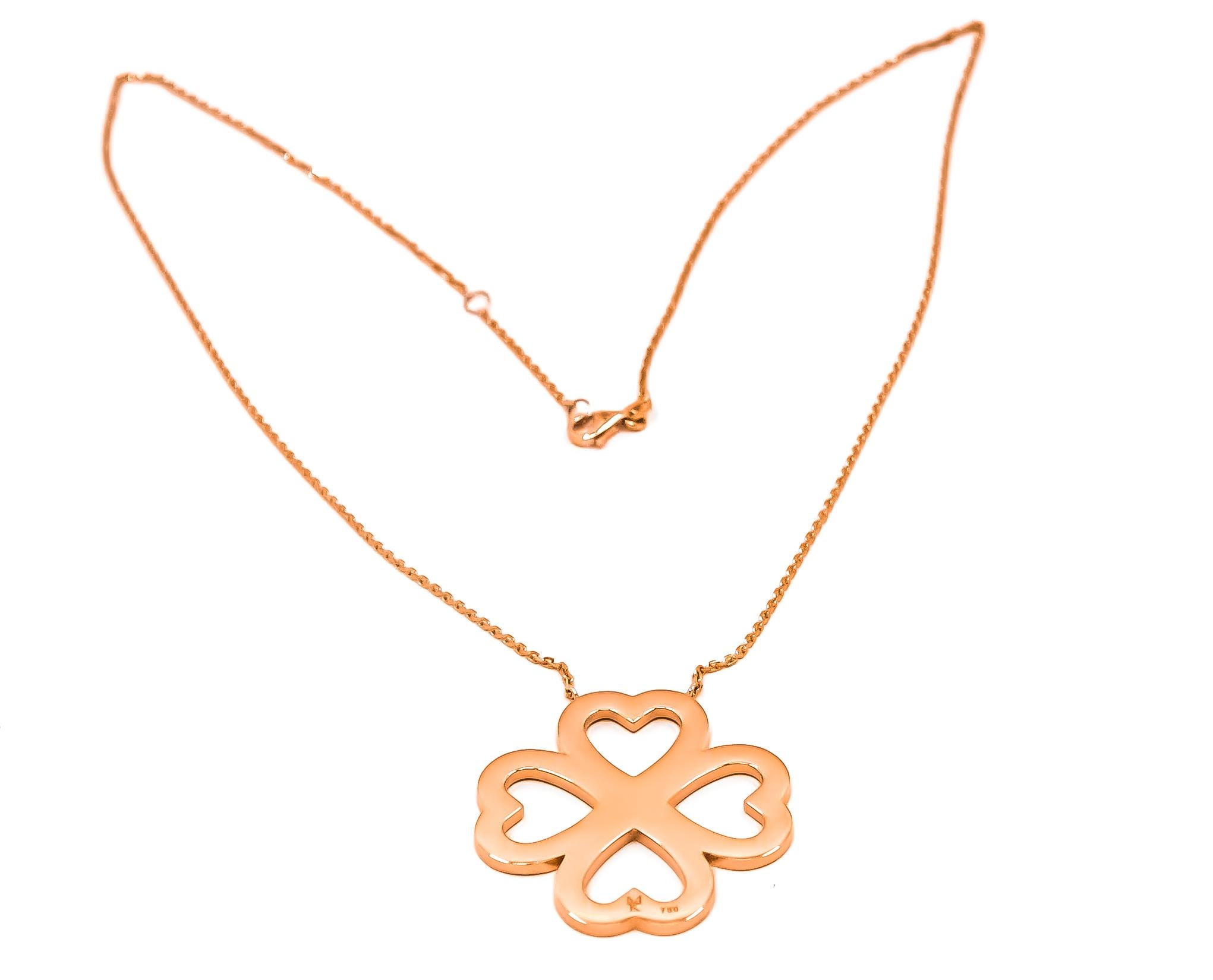 Women's Heart Blossom Pendant Necklace in 18kt Rose Gold For Sale
