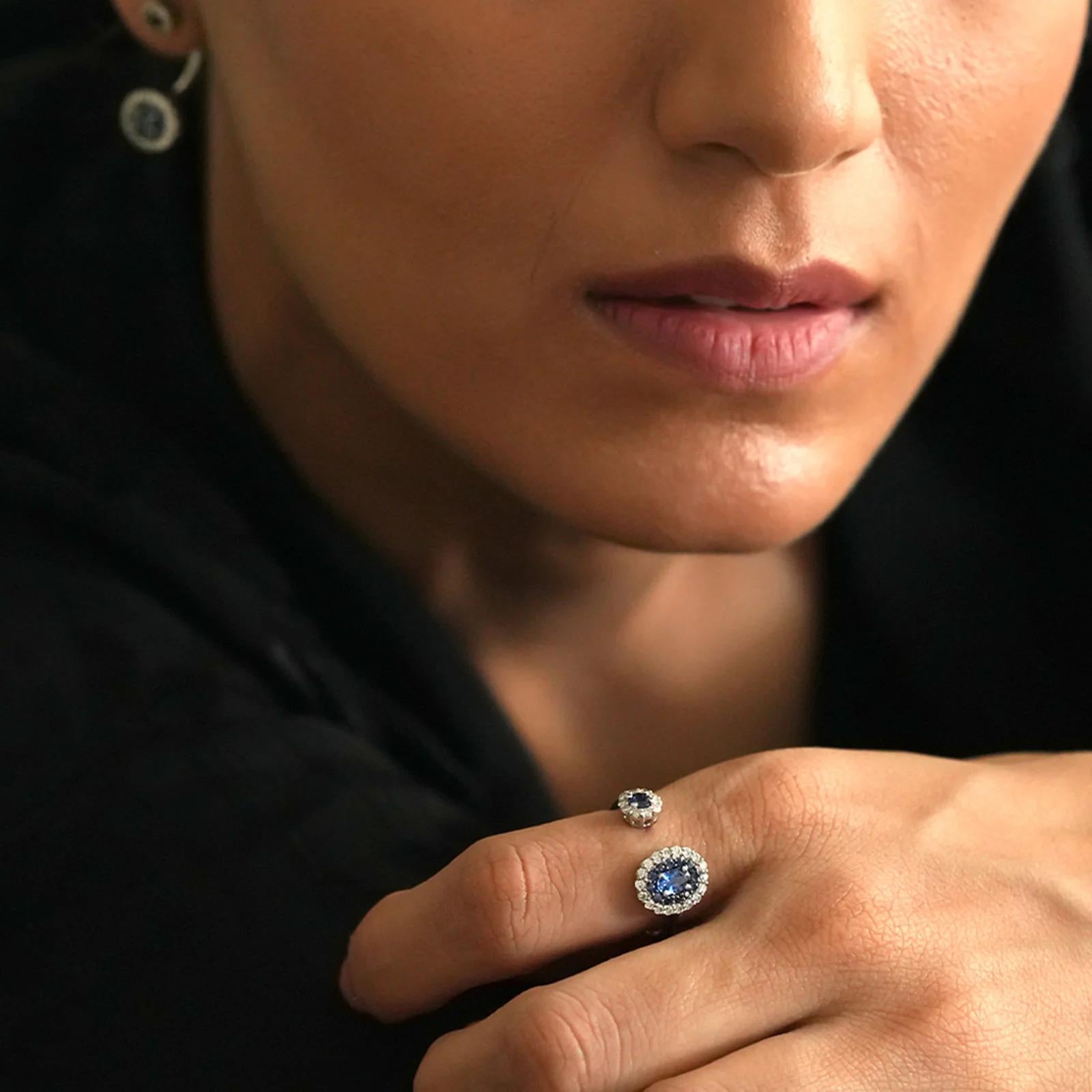 For Sale:  Moi Adele Gold Diamond Blue Sapphire Ring 2