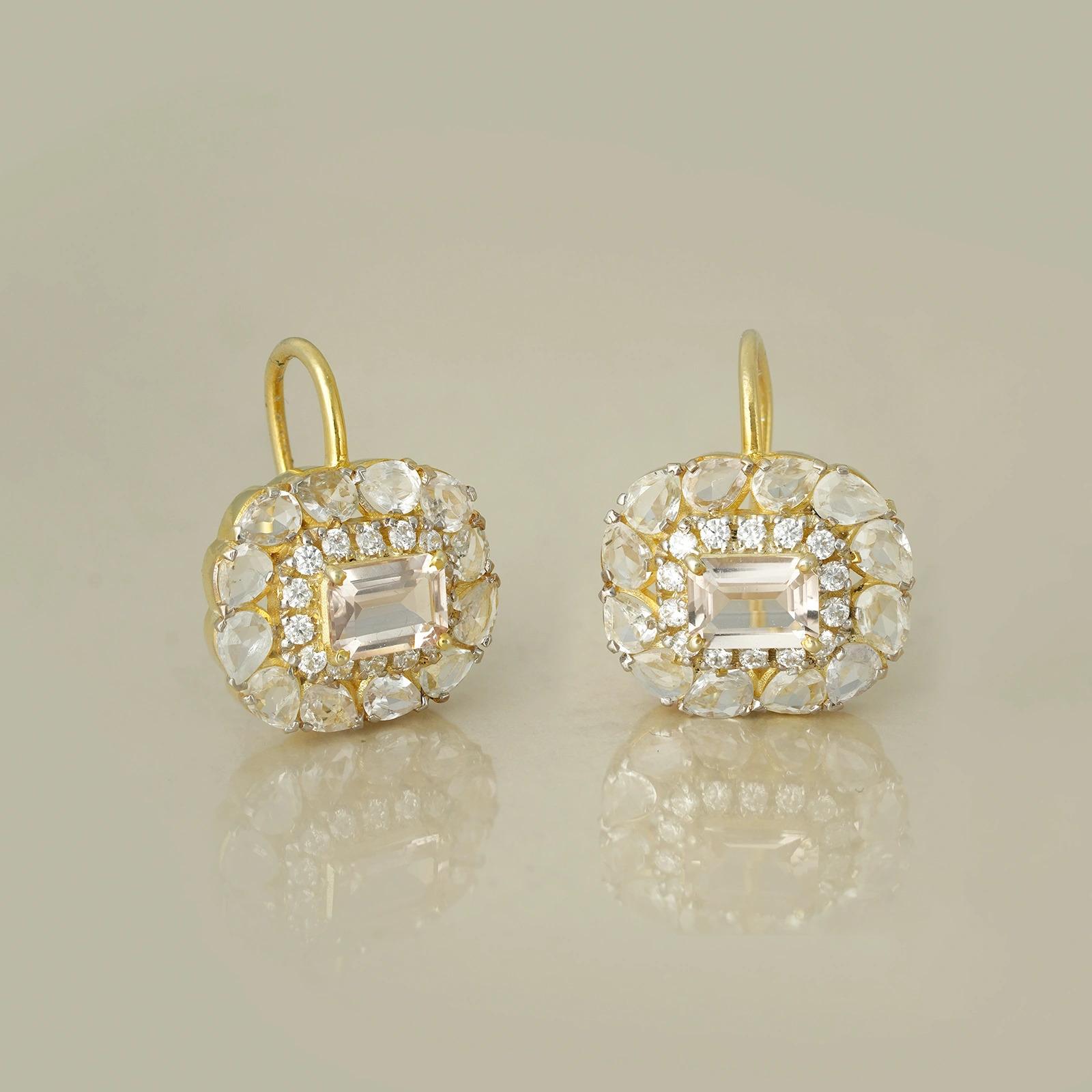 Taille brillant Boucles d'oreilles Moi Ariana en vente