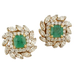 Moi Eden Emerald Gold and Diamond Ear Studs