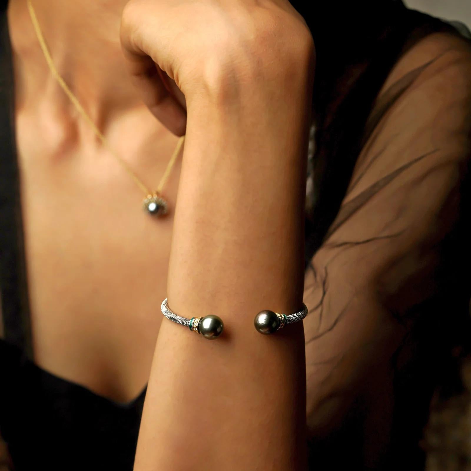 Moi Grace Aschenbecher-Armband aus Gold mit Diamanten und Perlen (Brillantschliff) im Angebot