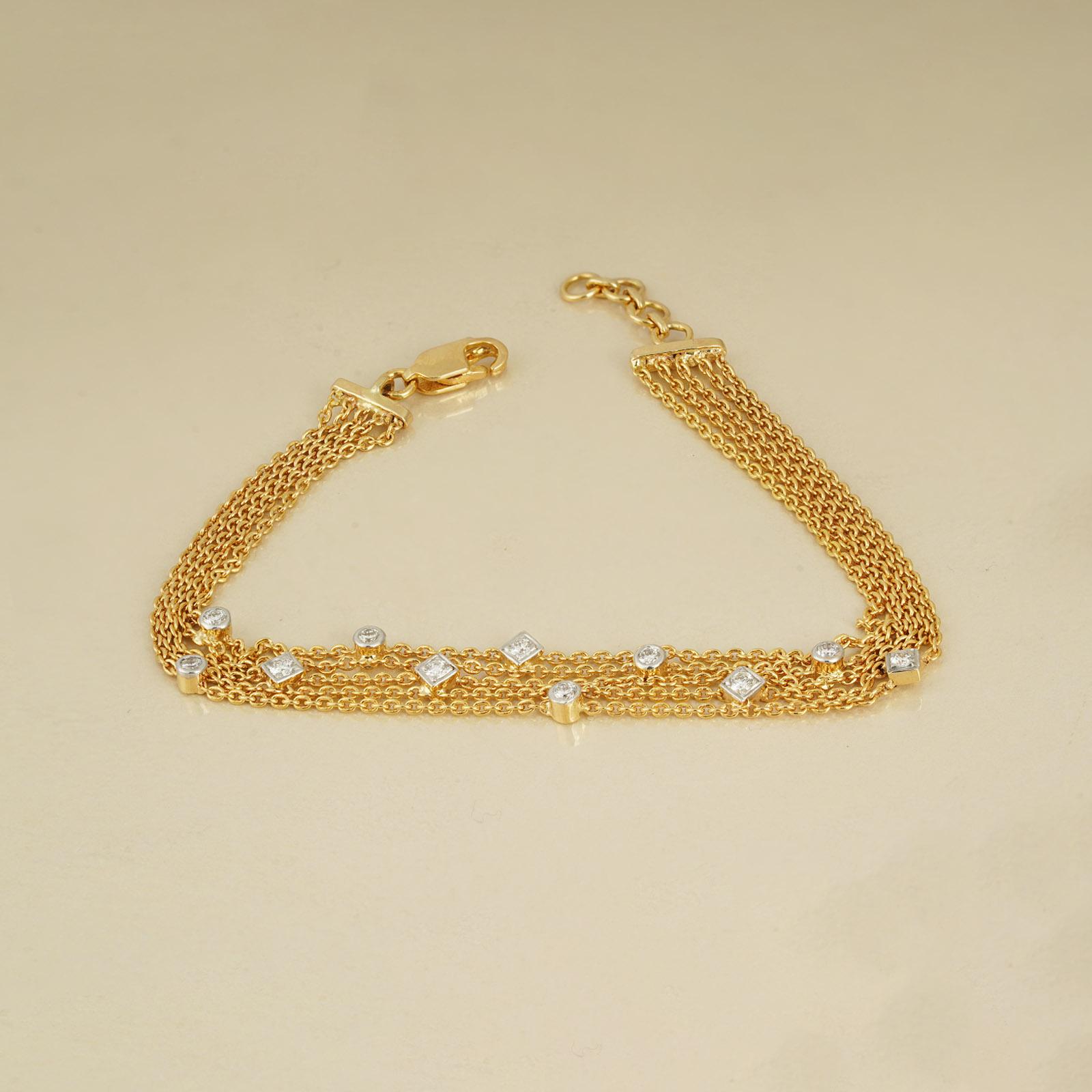 Moi Kristen Gold Chain and Diamond Bracelet In New Condition For Sale In Lawrenceville, GA