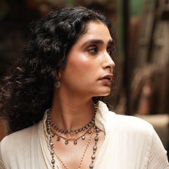 Moi Lisa Gold and Diamond Necklace