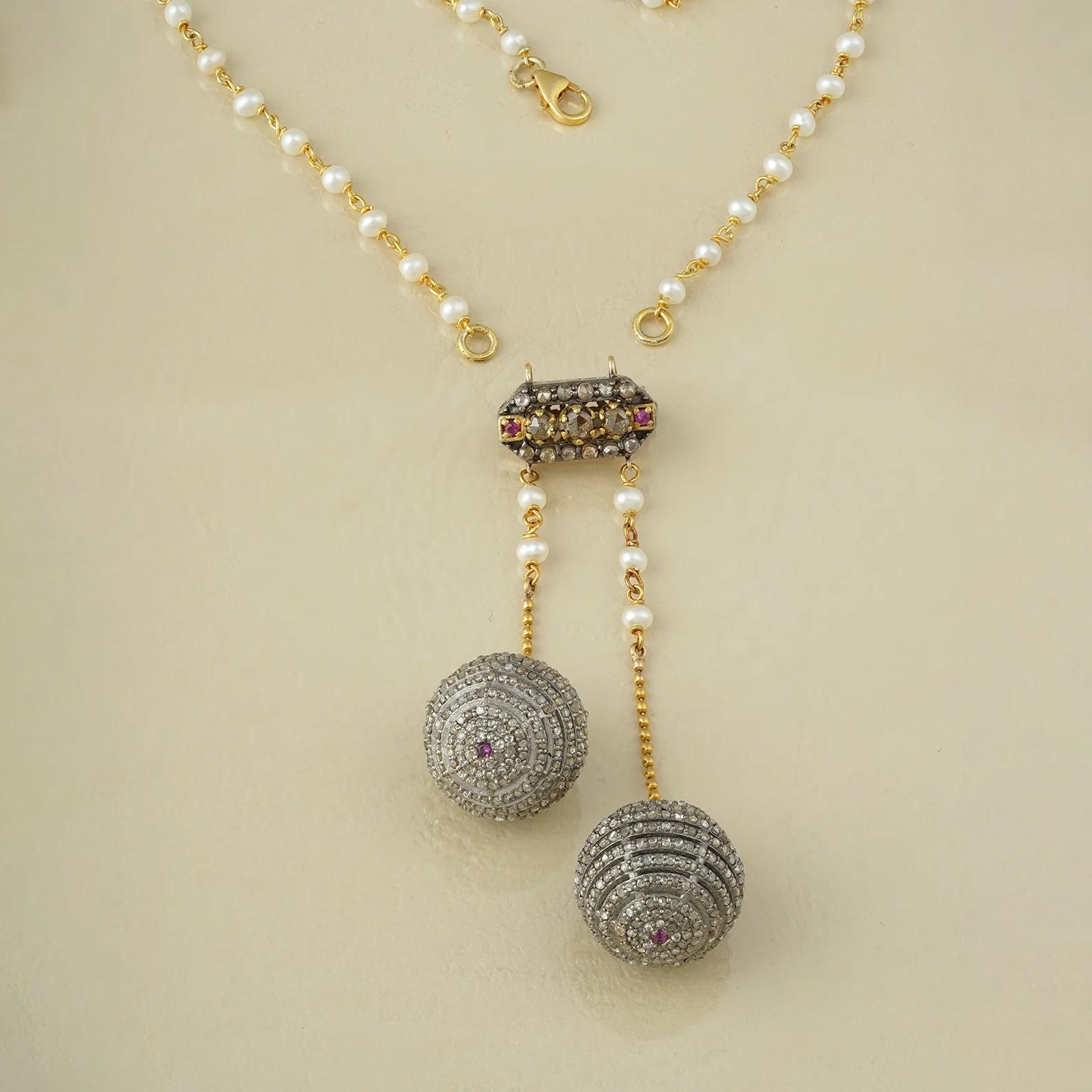 Moi Luna Gold-Diamant-Rubin-Brosche und Halskette im Angebot 1