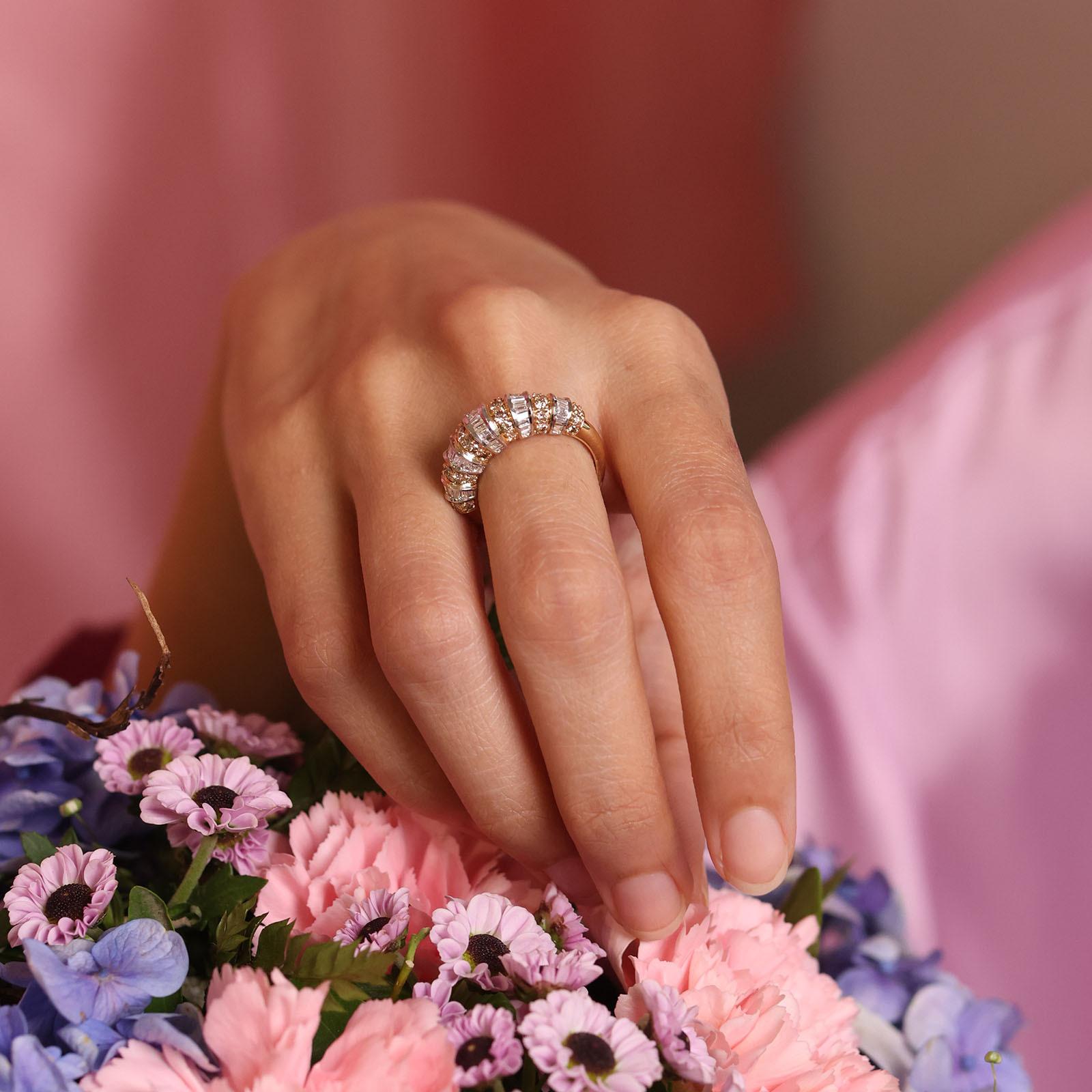 For Sale:  Moi Paris Champagne Diamond Ring 4