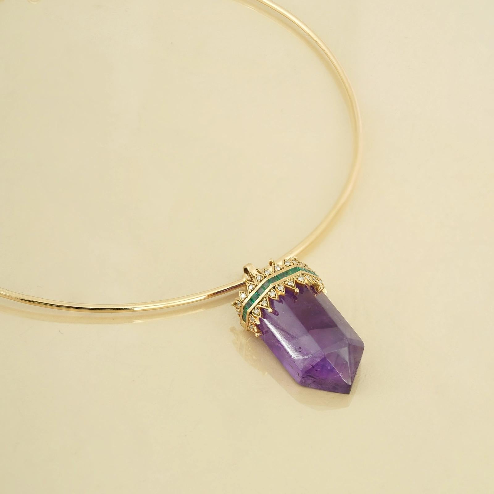 Brilliant Cut Moi Promise Gold Diamond Emerald and Purple Amethyst Torque Pendant Necklace For Sale