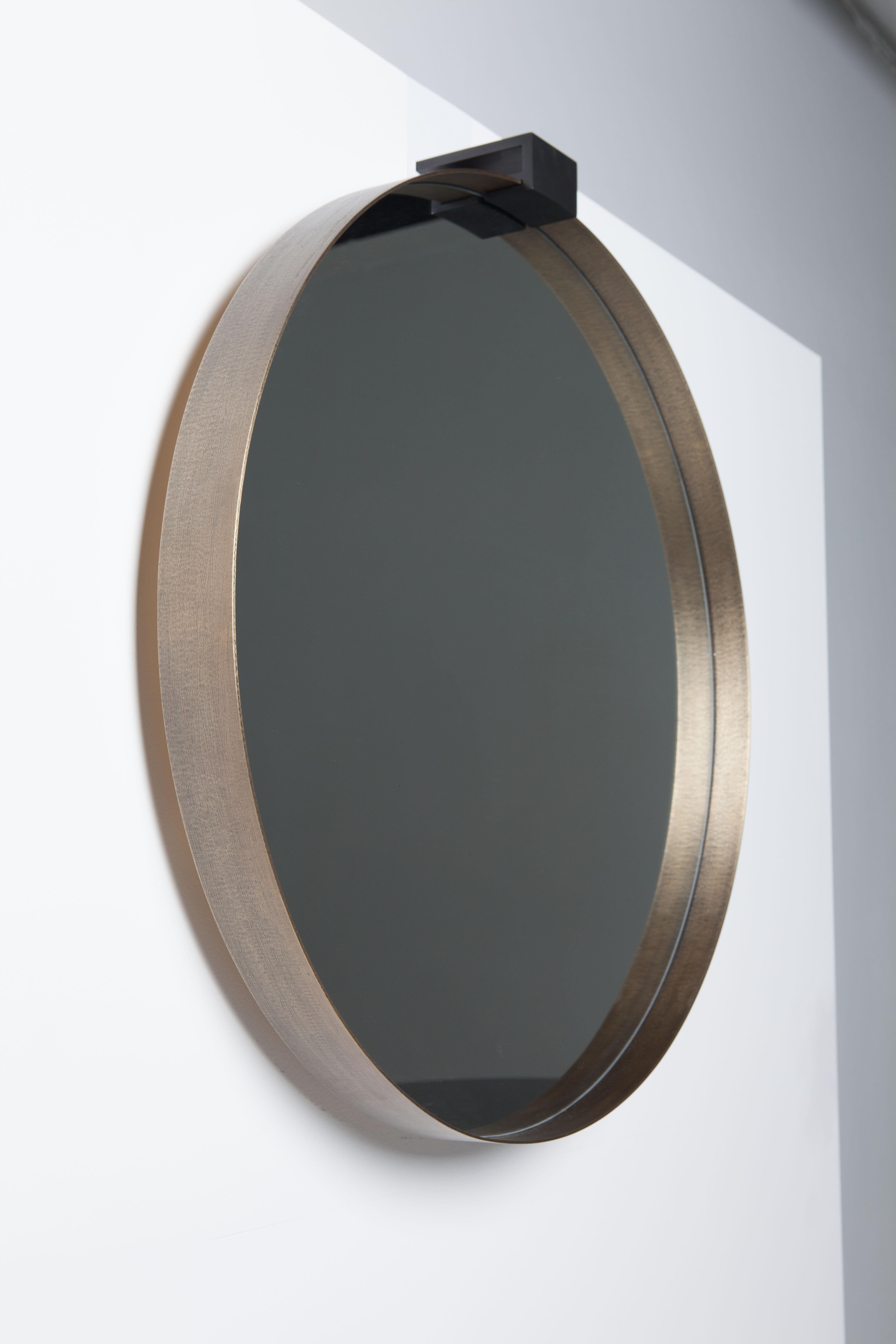 Blackened Moi Round Mirror in Textured Brass by Soraya Osorio