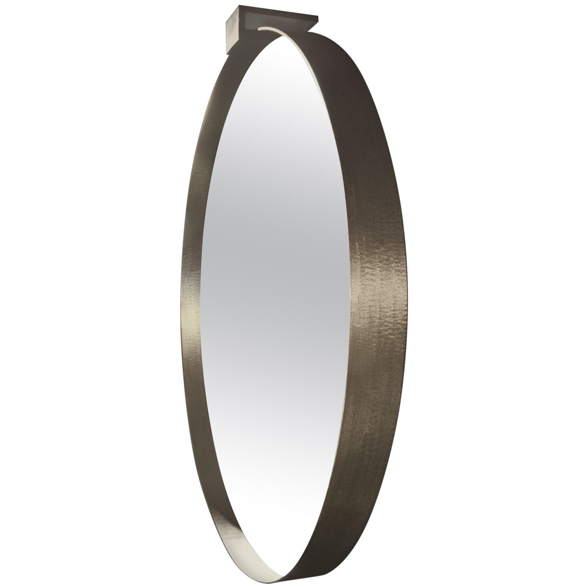 MOI Round Mirror in Textured Brass by Soraya Osorio For Sale