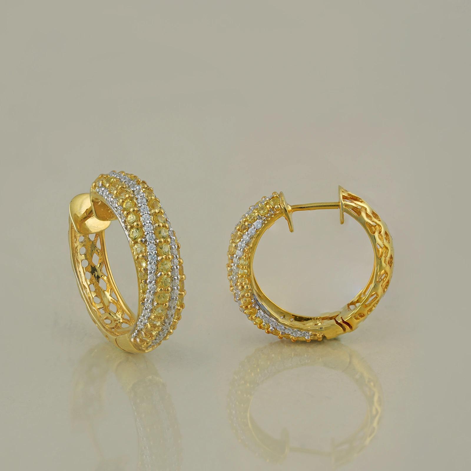 Moi Susan Yellow Sapphire Mini Hoops In New Condition For Sale In Lawrenceville, GA