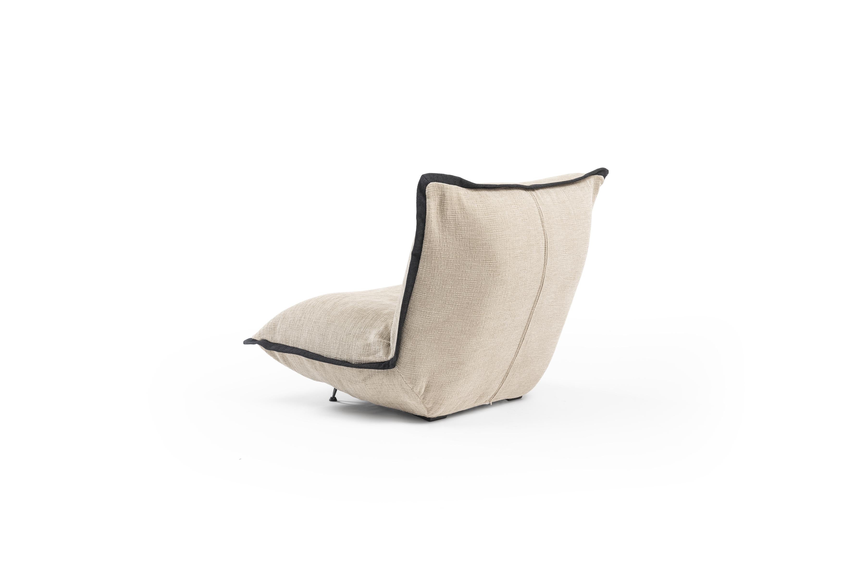 Moia Kaminstuhl von RALPH M im Angebot 1