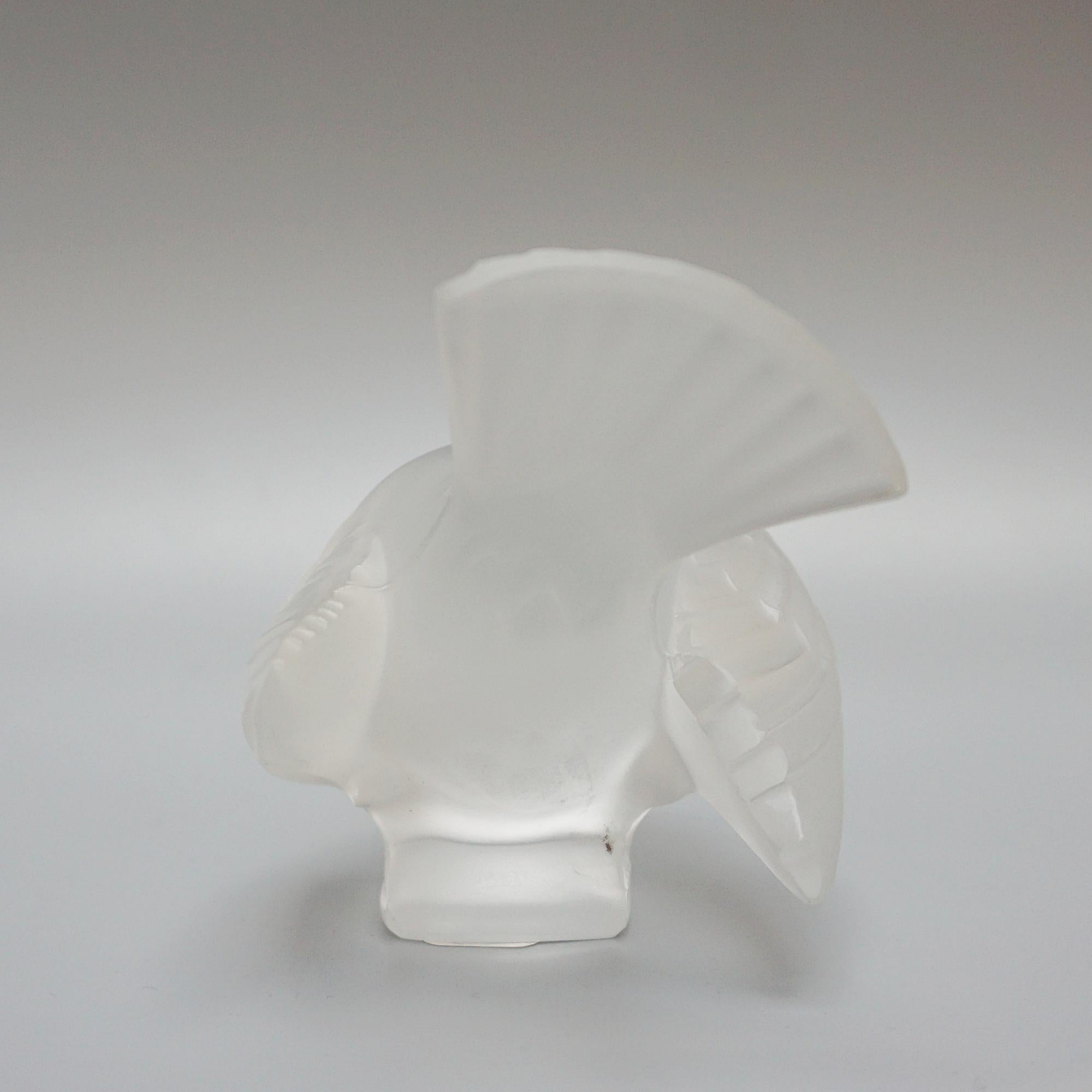 Mid-20th Century 'Moineau Coquet' A Glass Bird Paperweight by Marc Lalique (1900 - 1977) For Sale