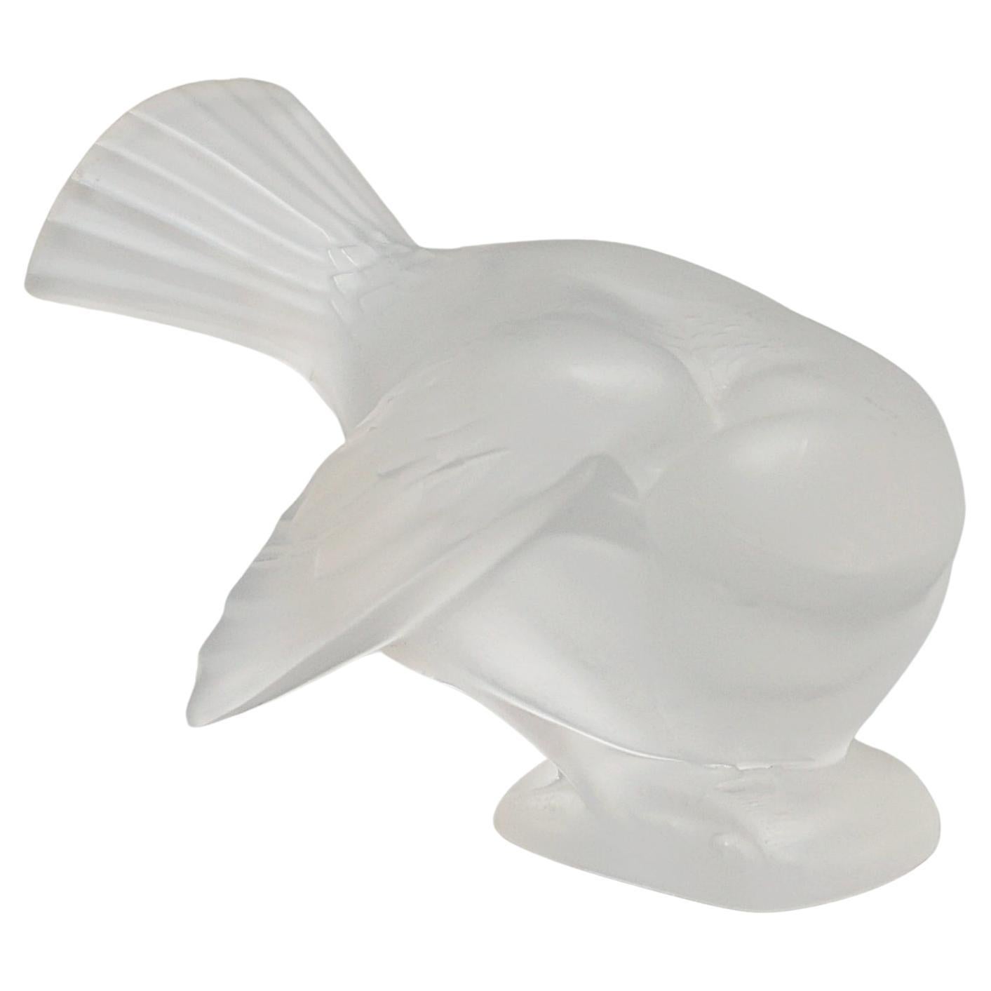 'Moineau Coquet' A Glass Bird Paperweight by Marc Lalique (1900 - 1977) For Sale