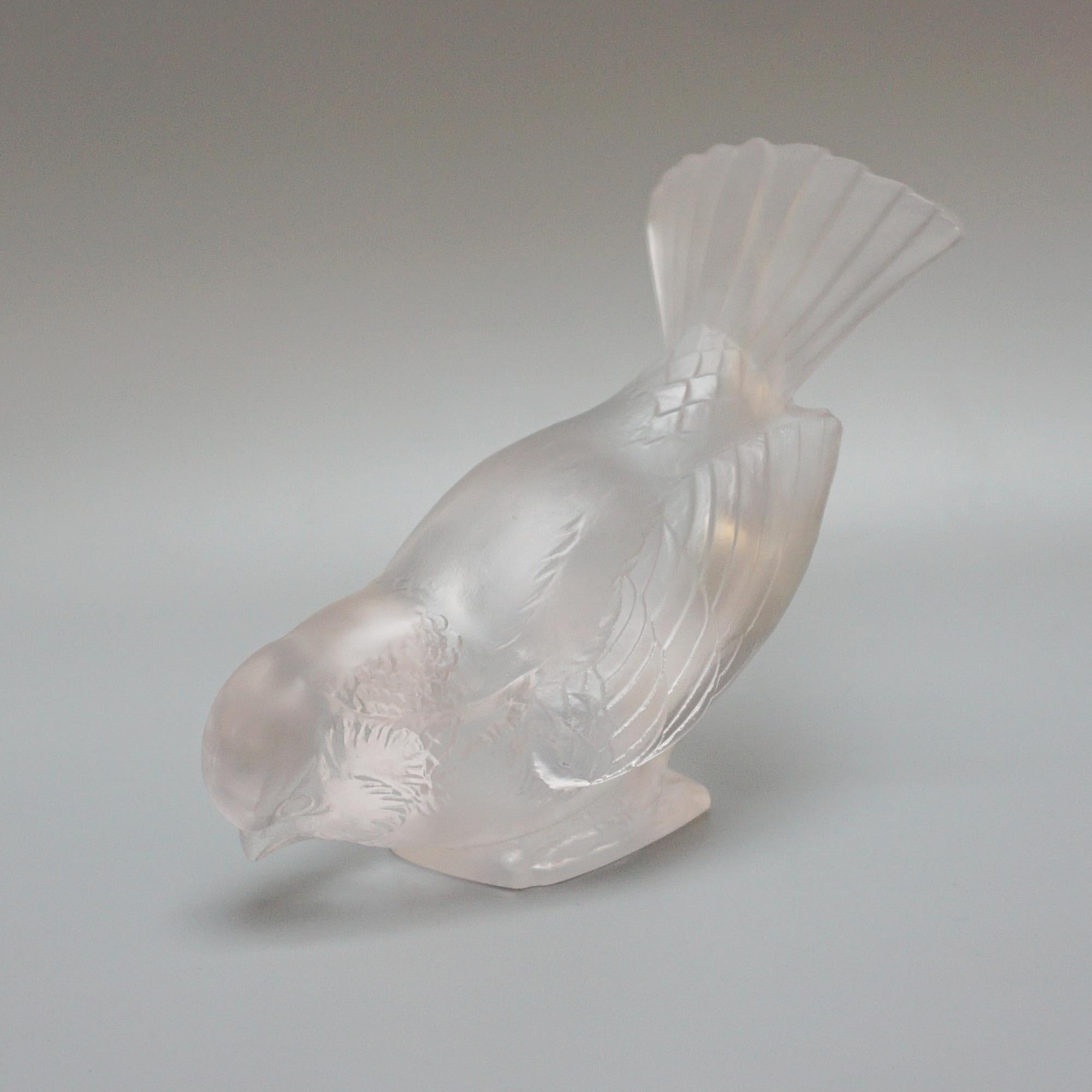 'Moineau Hardi' Art Deco Glass Paperweight by Rene Lalique 1