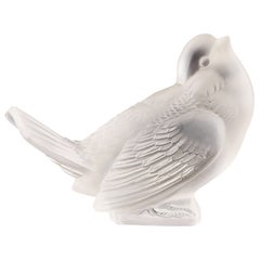 Presse-papiers en verre Moineau Moquer Rene Lalique vers 1930