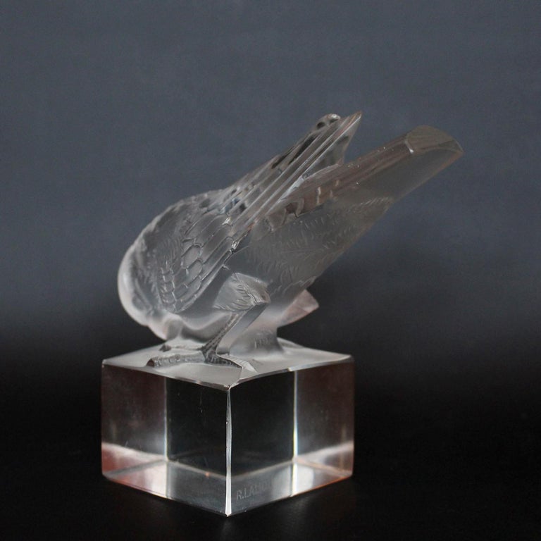 Moineau Sur Socle Lalique Paperweight at 1stdibs