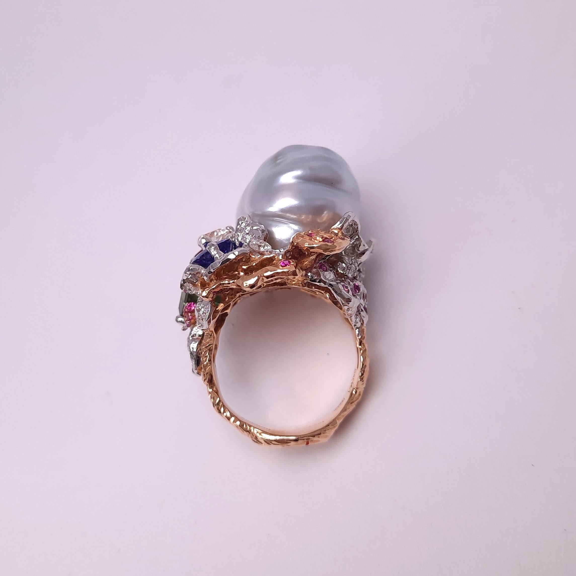 Round Cut MOISEIKIN 18 Karat Gold Baroque Pearl Diamond Tanzanite Floral Ring For Sale