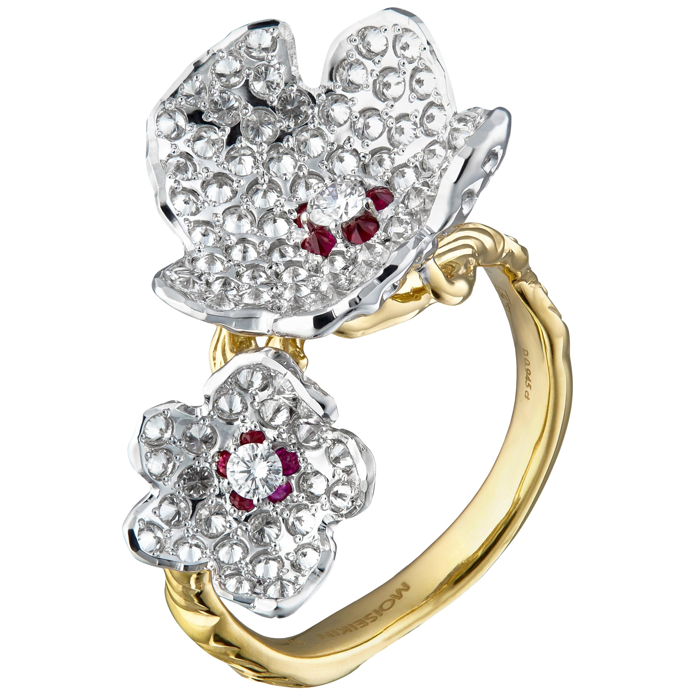 MOISEIKIN  Bague fleur en or 18 carats avec diamant en vente