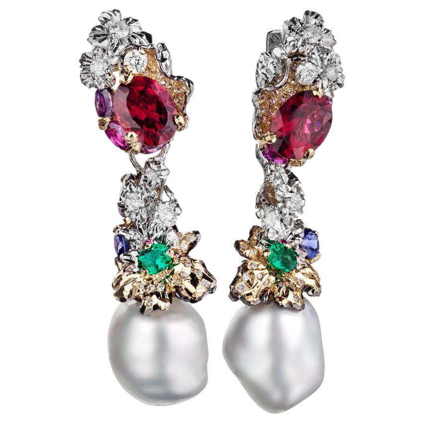 Moiseikin Boucles d'oreilles en or 18 carats avec diamants, perles, émeraudes et rubellites transformées