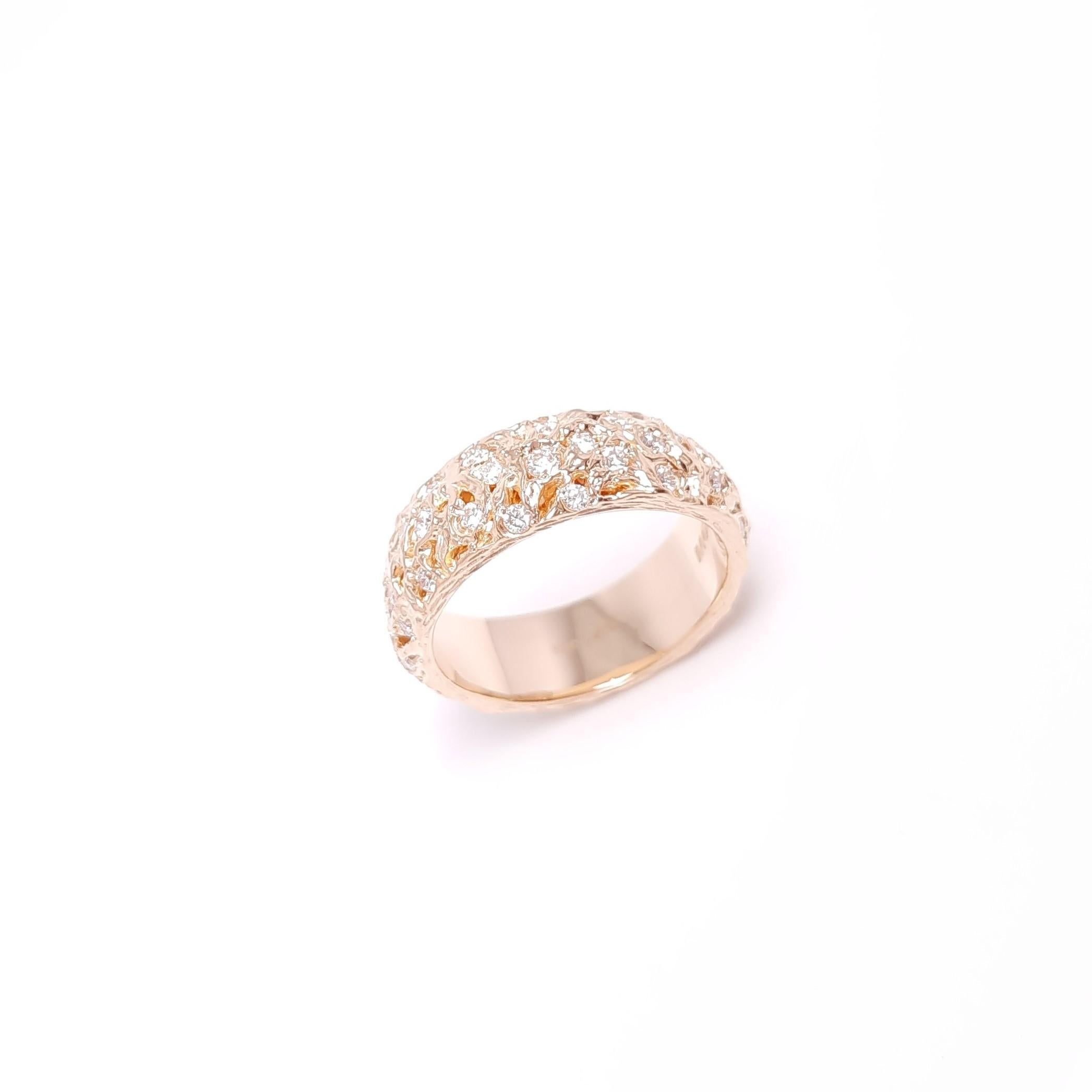 Der von MOISEIKIN® neu entwickelte Ring mit den goldenen, wirbelnden Wolken, die Diamantensterne halten, wird Sie und Ihren Liebsten inspirieren, so dass er als  einen Ehe- oder Jahrestagsring. Inspiriert vom Impressionismus der Meisterwerke Vincent