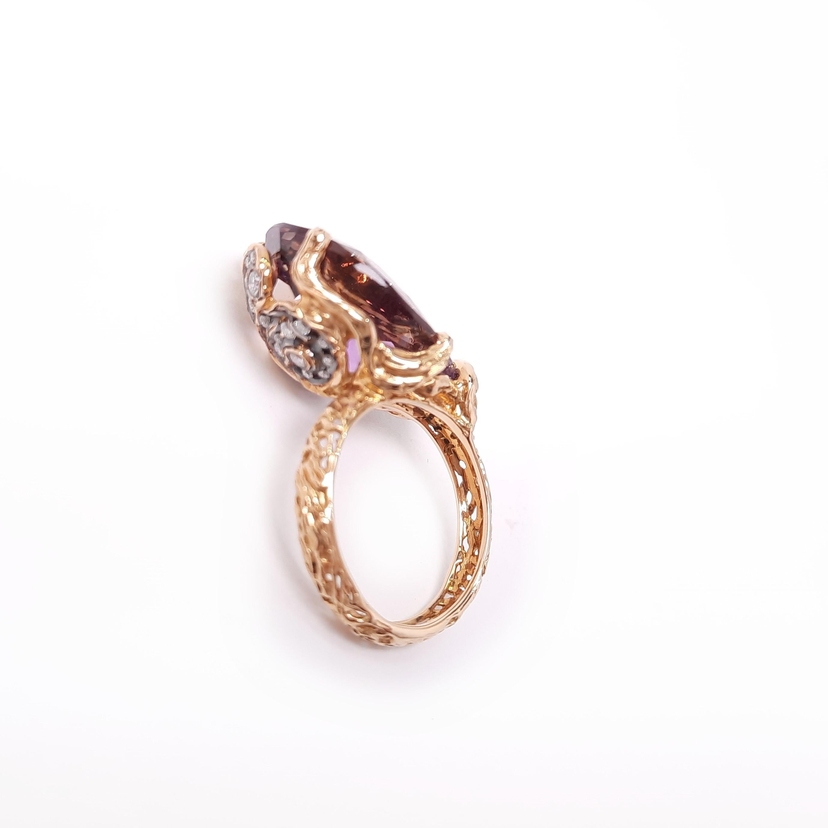 Inspired by impressionism and Starry Night by Vincent Van Gogh, MOISEIKIN® has created the swirling night sky image with intricate gold filigree, diamonds and fancy ametrine illustrating mysterious night sky. The fashionable ring is asymmetric,