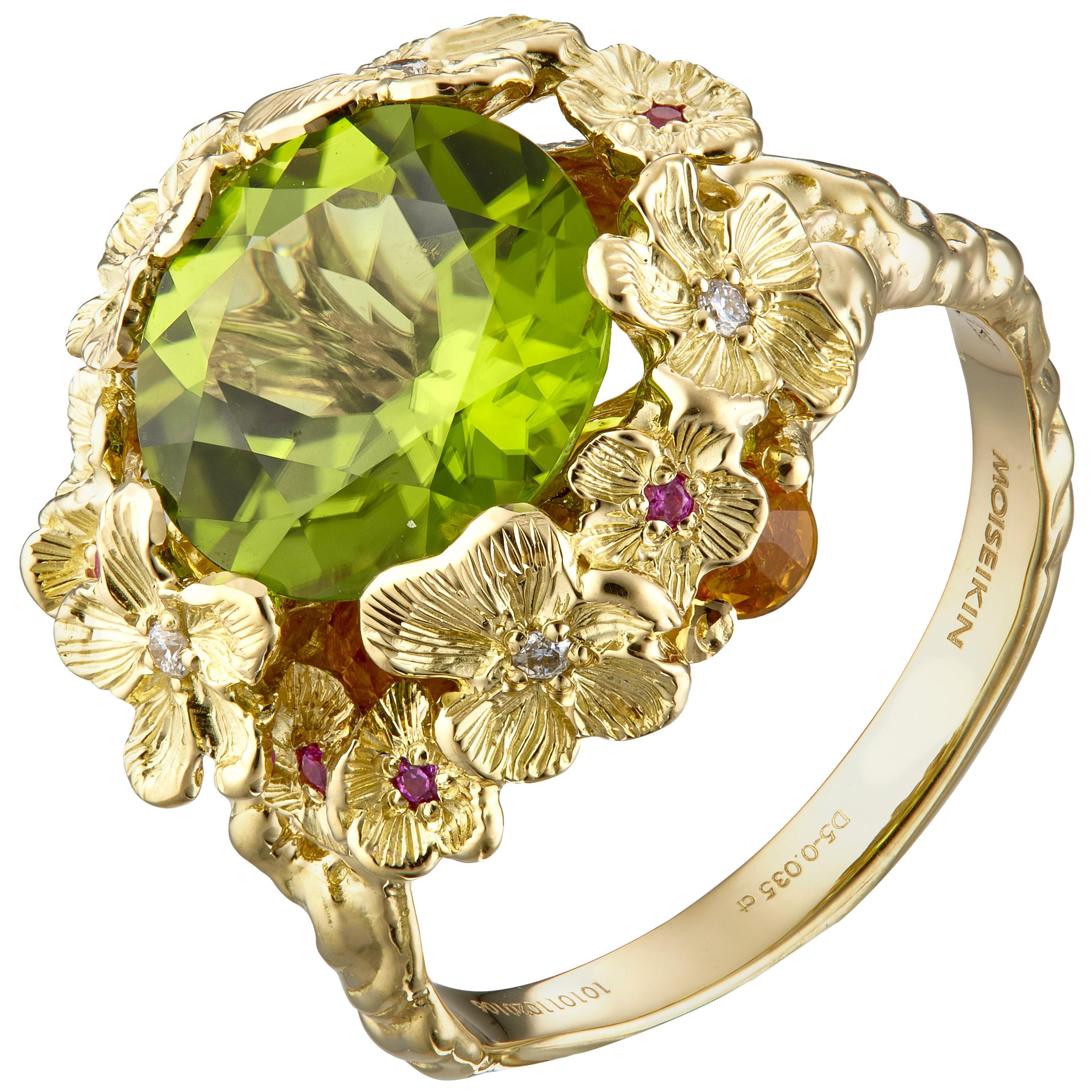 Moiseikin 18 Karat Gold Peridot Floral Ring For Sale