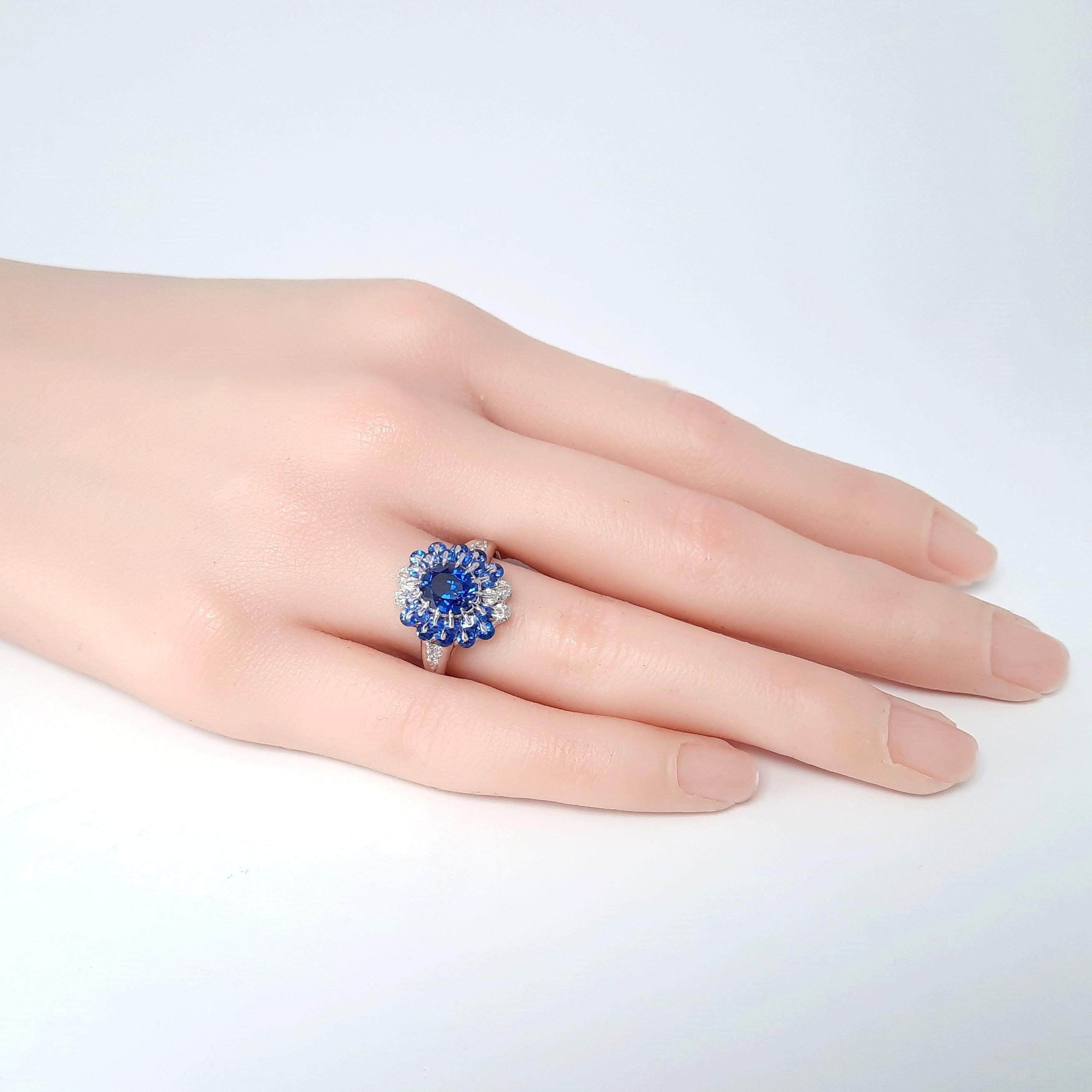 Oval Cut MOISEIKIN 18 Karat White Gold 1.87ct Royal Blue Sapphire Diamond Cocktail Ring For Sale