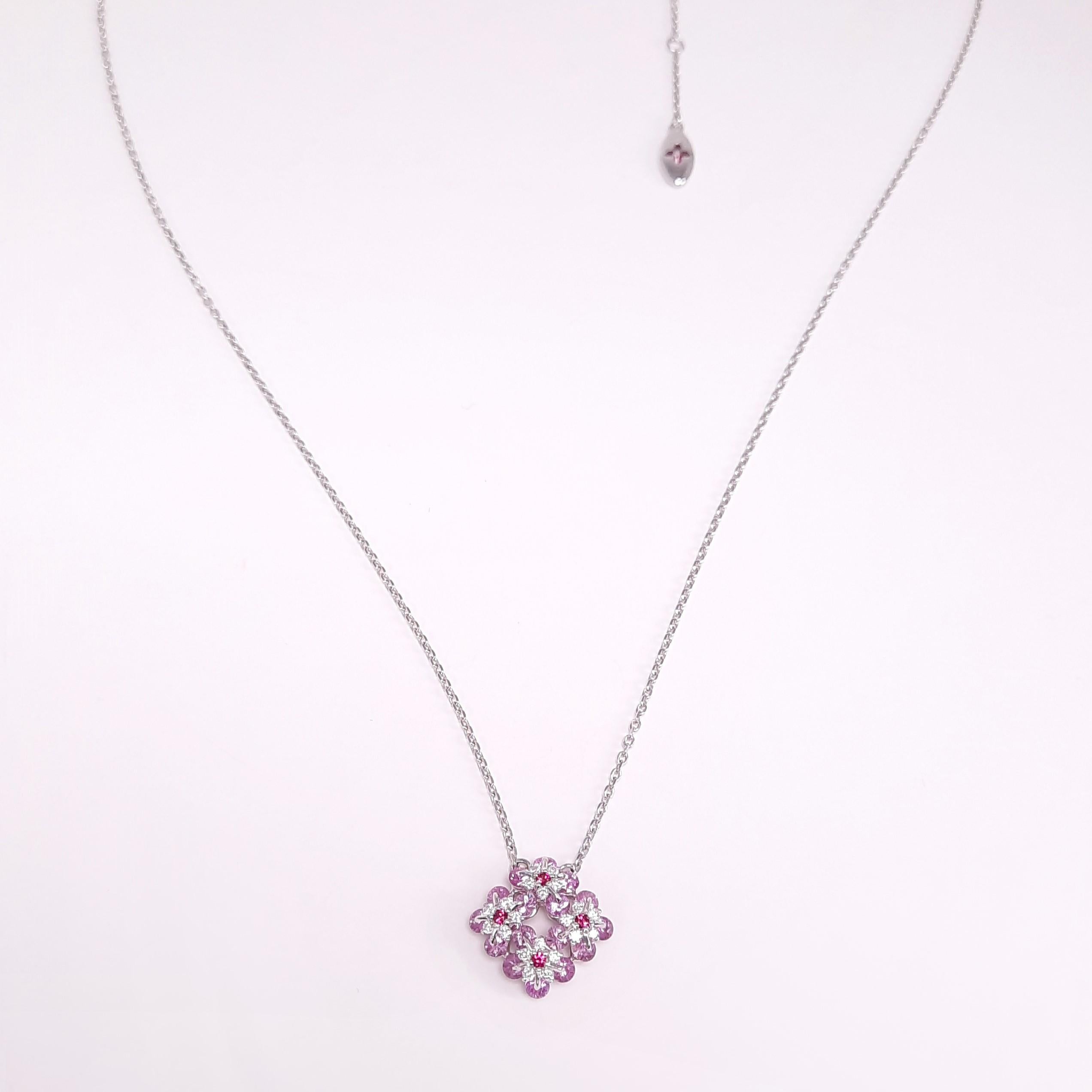 Contemporary MOISEIKIN 18 Karat White Gold Pink Sapphire Floral Necklace For Sale