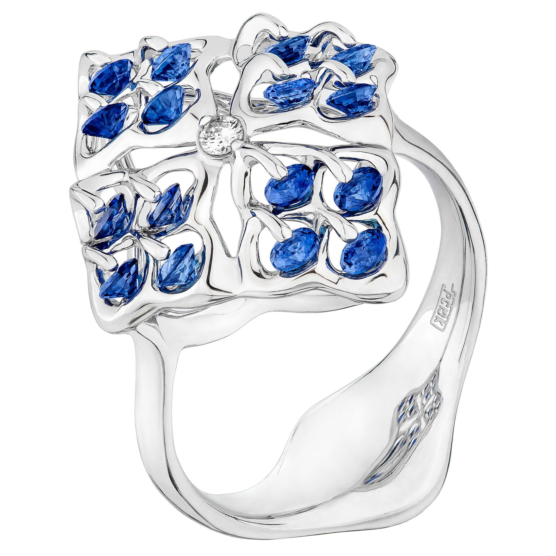 MOISEIKIN 18 Karat White Gold Sapphire Ring For Sale