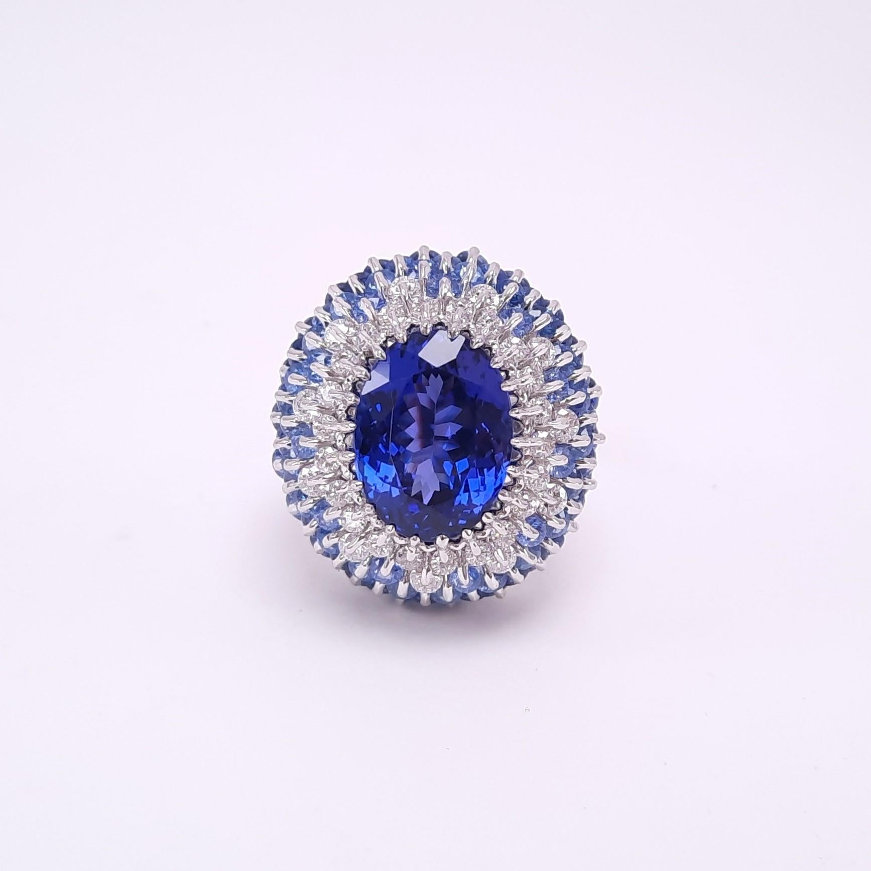 Enjoy our exquisite 9ct Tanzanite Ring from the mesmerising Ball of Colour collection made with Waltzing Brilliance technology. A symphony of elegance and brilliance, this ring features a captivating, vivid tanzanite that commands attention with its