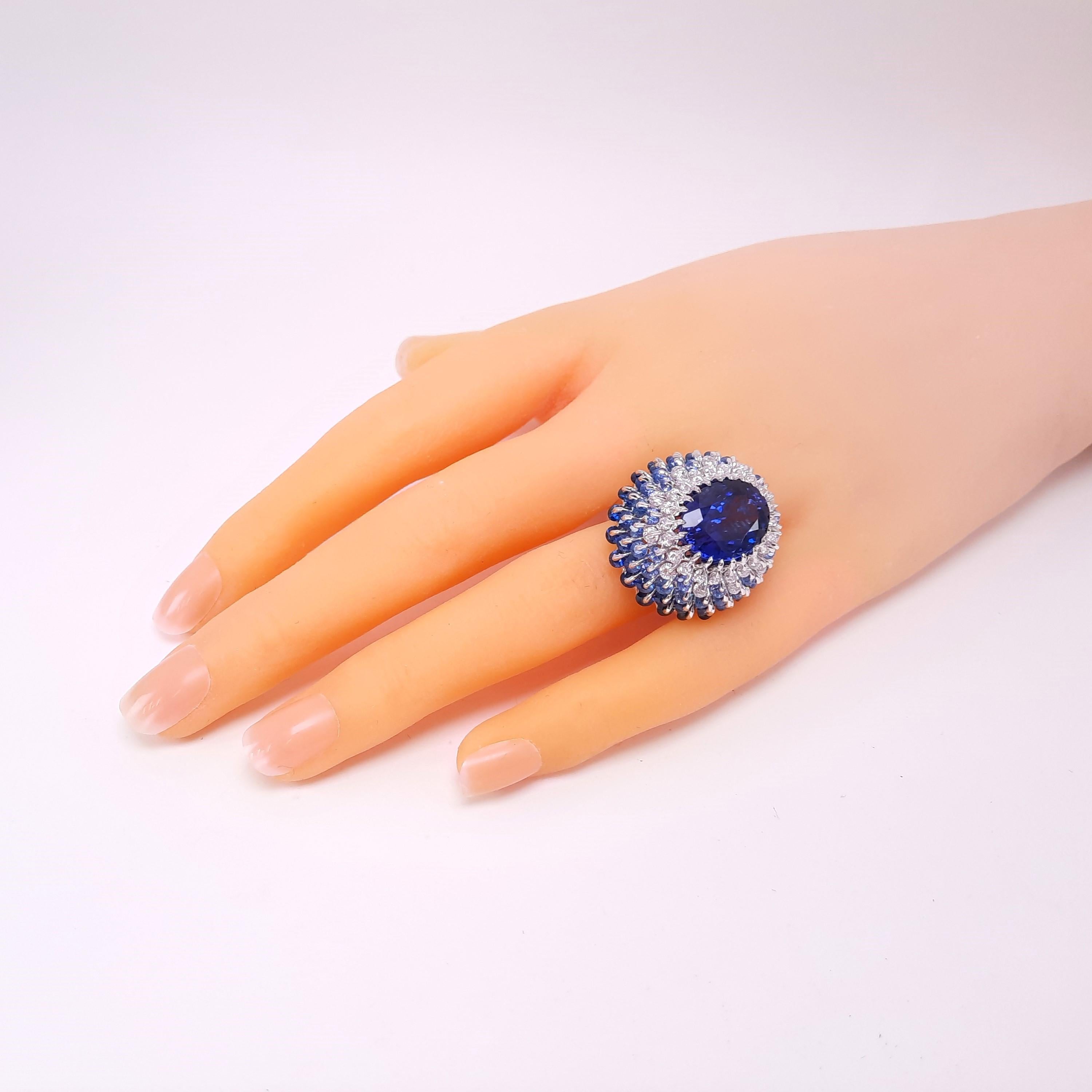 Women's Moiseikin 18 Karat White Gold Tanzanite Sapphire Diamond Cocktail Ring For Sale