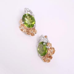 MOISEIKIN 18K Gold Peridot Diamond Floral Earrings