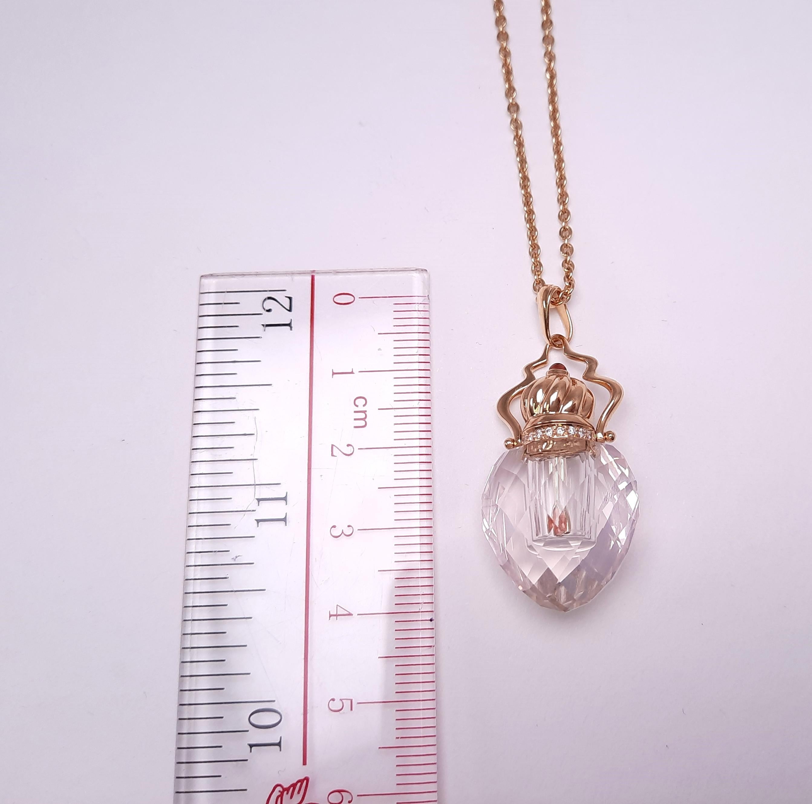MOISEIKIN 18K Gold Rose Quartz Diamond Aroma Bottle Pendant Necklace In New Condition For Sale In Hong Kong, HK