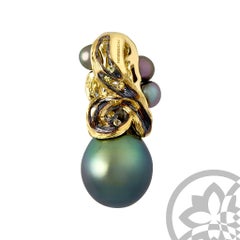 Moiseikin 18 Karat Gold Tahitian Pearl and Sapphire Handmade Pendant