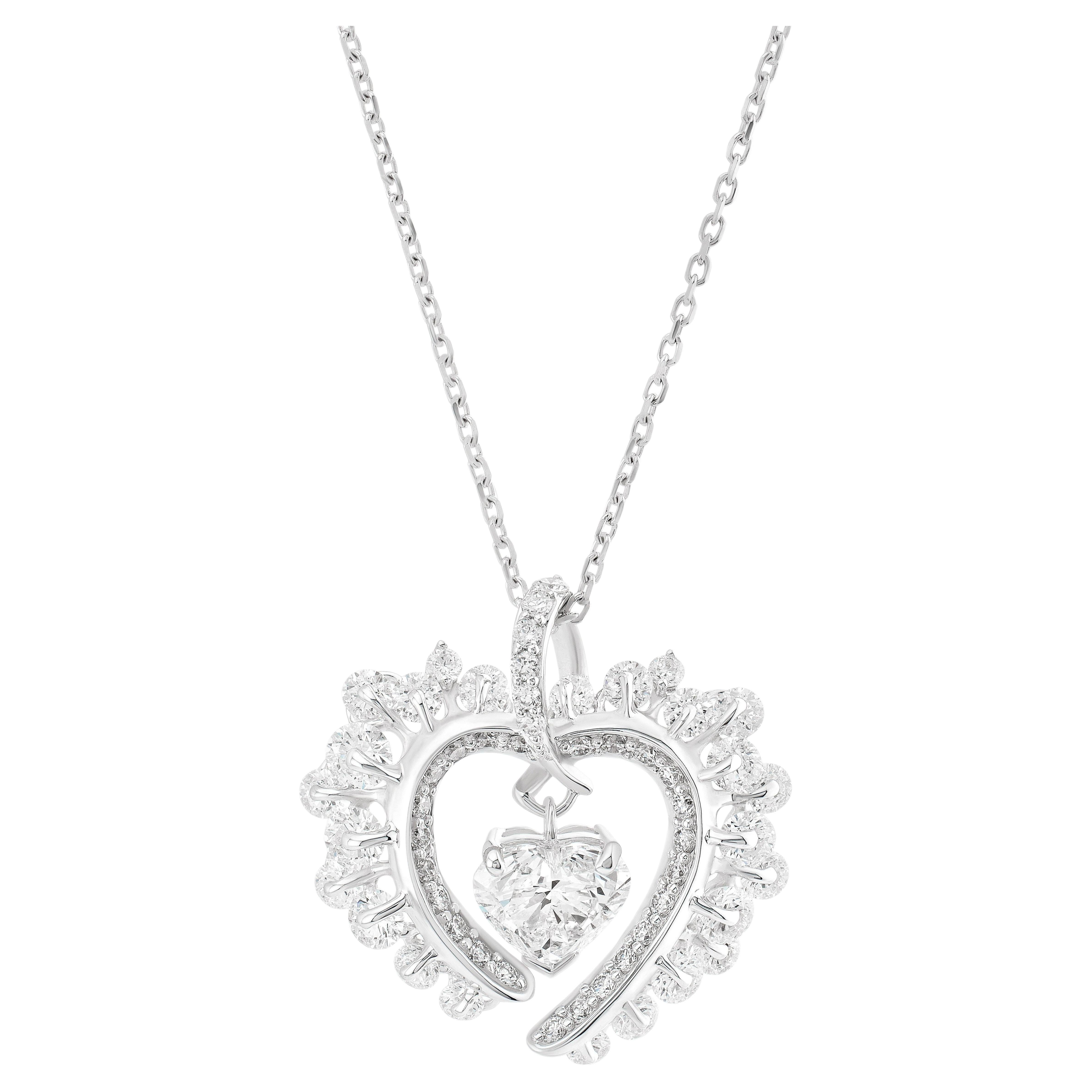 MOISEIKIN 18K White Gold Heart Shape Diamond Angel Wing Necklace