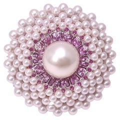 MOISEIKIN Anillo de cóctel de oro blanco de 18 quilates con perlas, diamantes y zafiros